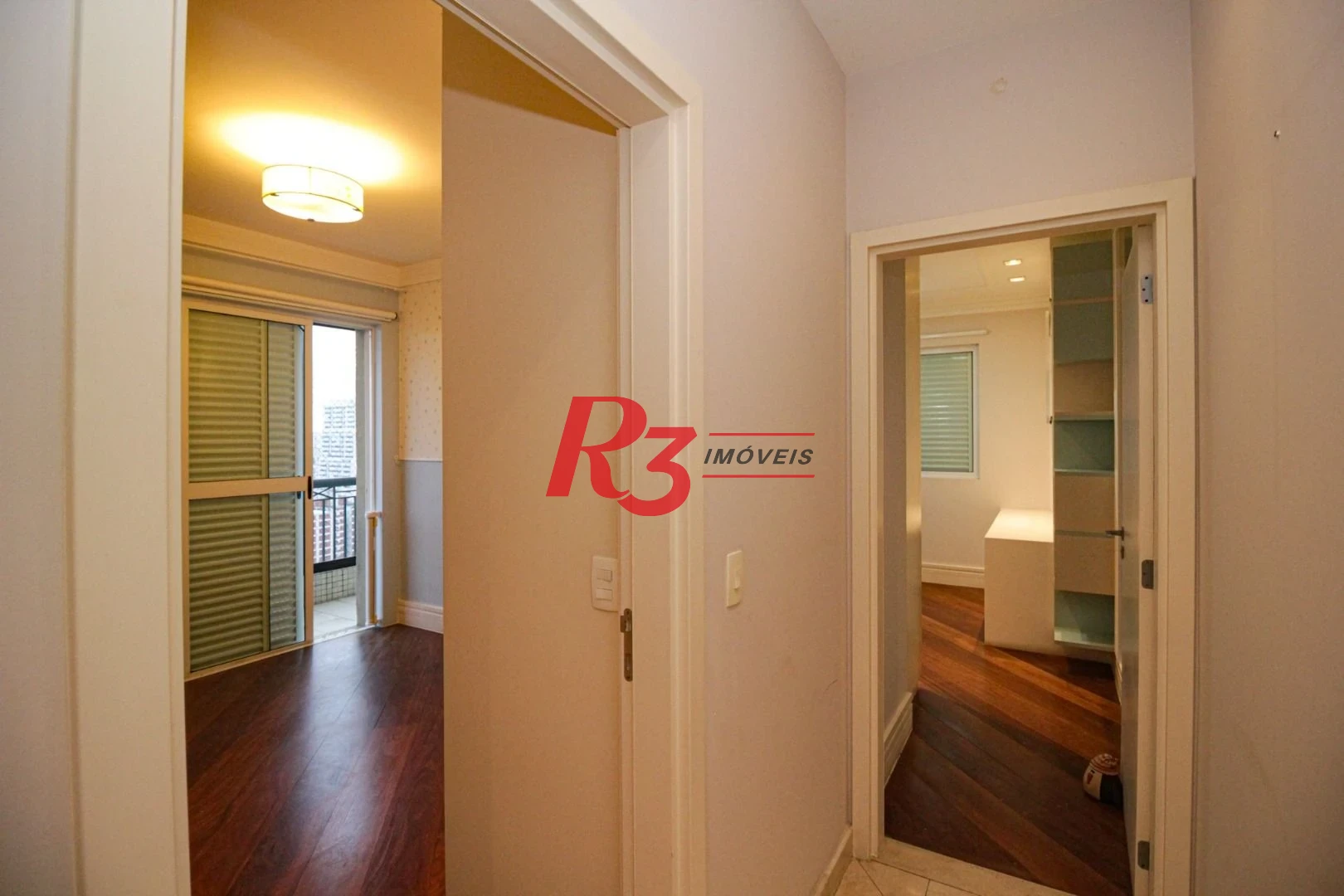Apartamento com 3 dormitórios à venda, 204 m² por R$ 2.500.000,00 - Vila Rica - Santos/SP