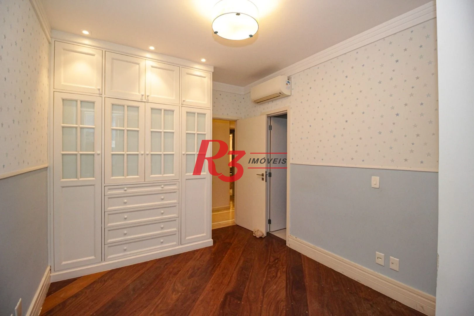 Apartamento com 3 dormitórios à venda, 204 m² por R$ 2.500.000,00 - Vila Rica - Santos/SP