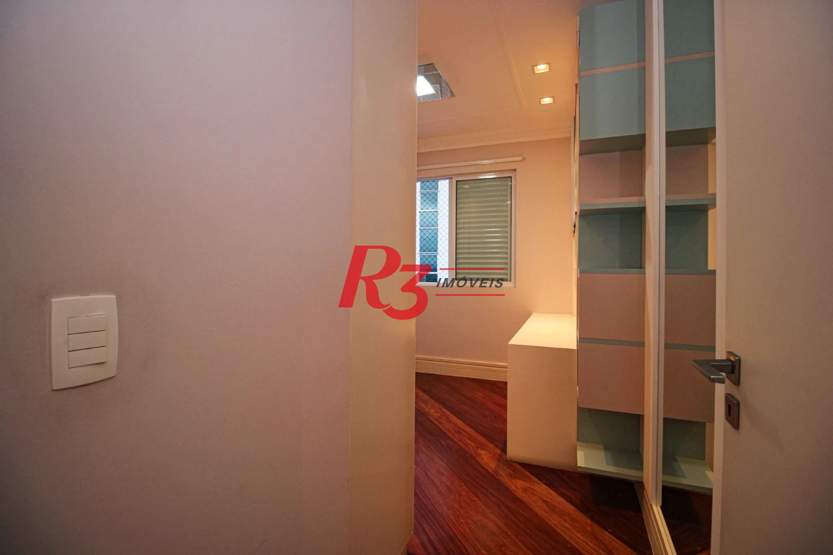 Apartamento com 3 dormitórios à venda, 204 m² por R$ 2.500.000,00 - Vila Rica - Santos/SP