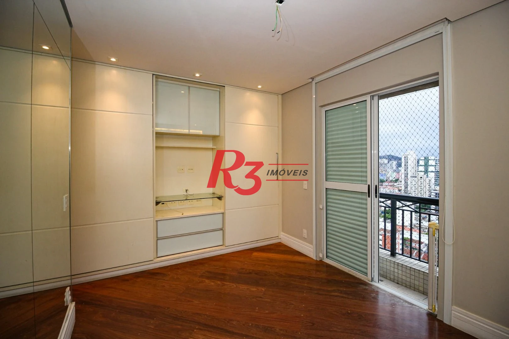 Apartamento com 3 dormitórios à venda, 204 m² por R$ 2.500.000,00 - Vila Rica - Santos/SP