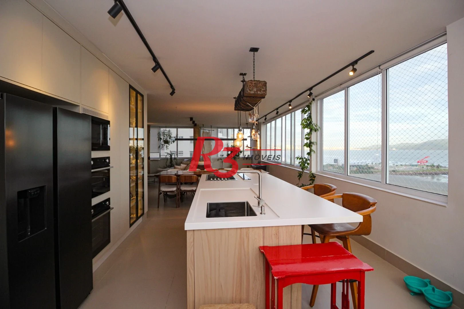 Apartamento com 3 dormitórios à venda, 215 m² por R$ 2.660.000,00 - José Menino - Santos/SP