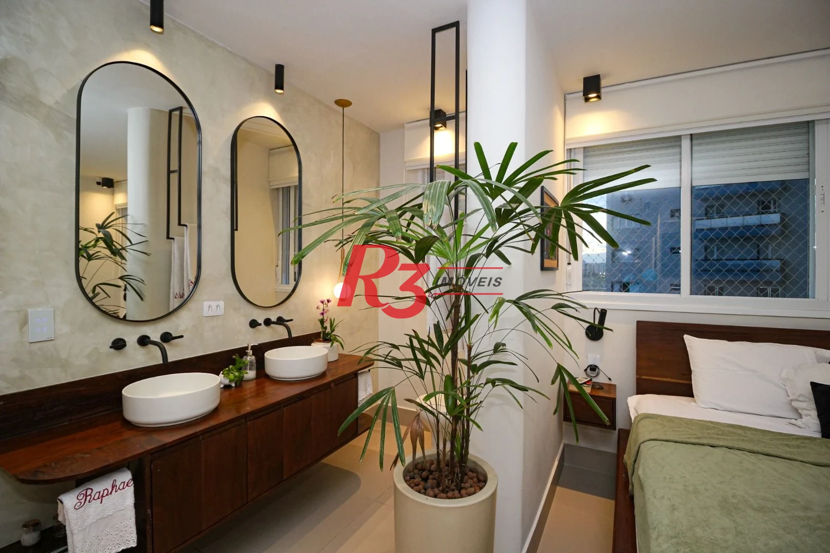 Apartamento com 3 dormitórios à venda, 215 m² por R$ 2.660.000,00 - José Menino - Santos/SP