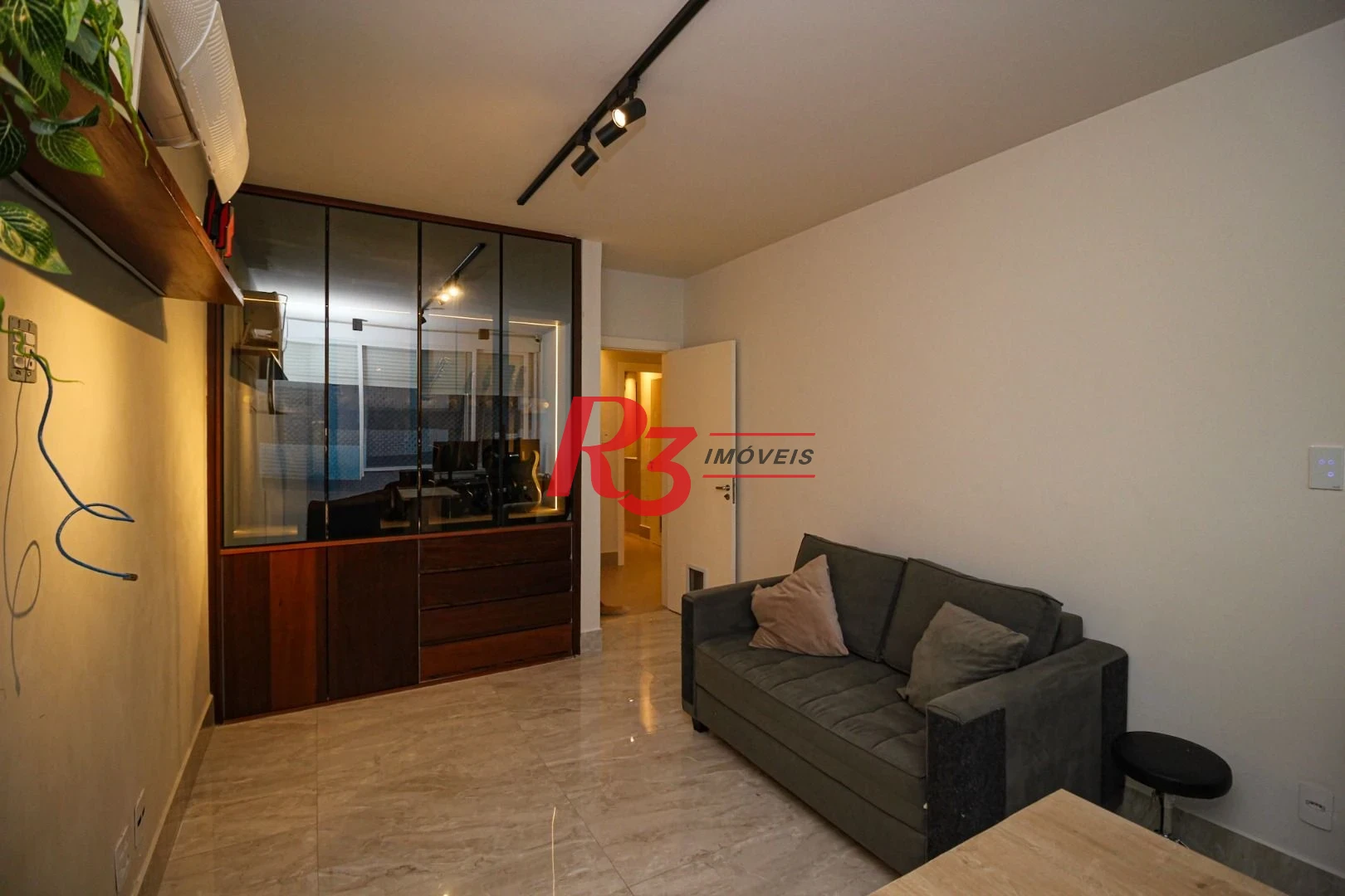 Apartamento com 3 dormitórios à venda, 215 m² por R$ 2.660.000,00 - José Menino - Santos/SP