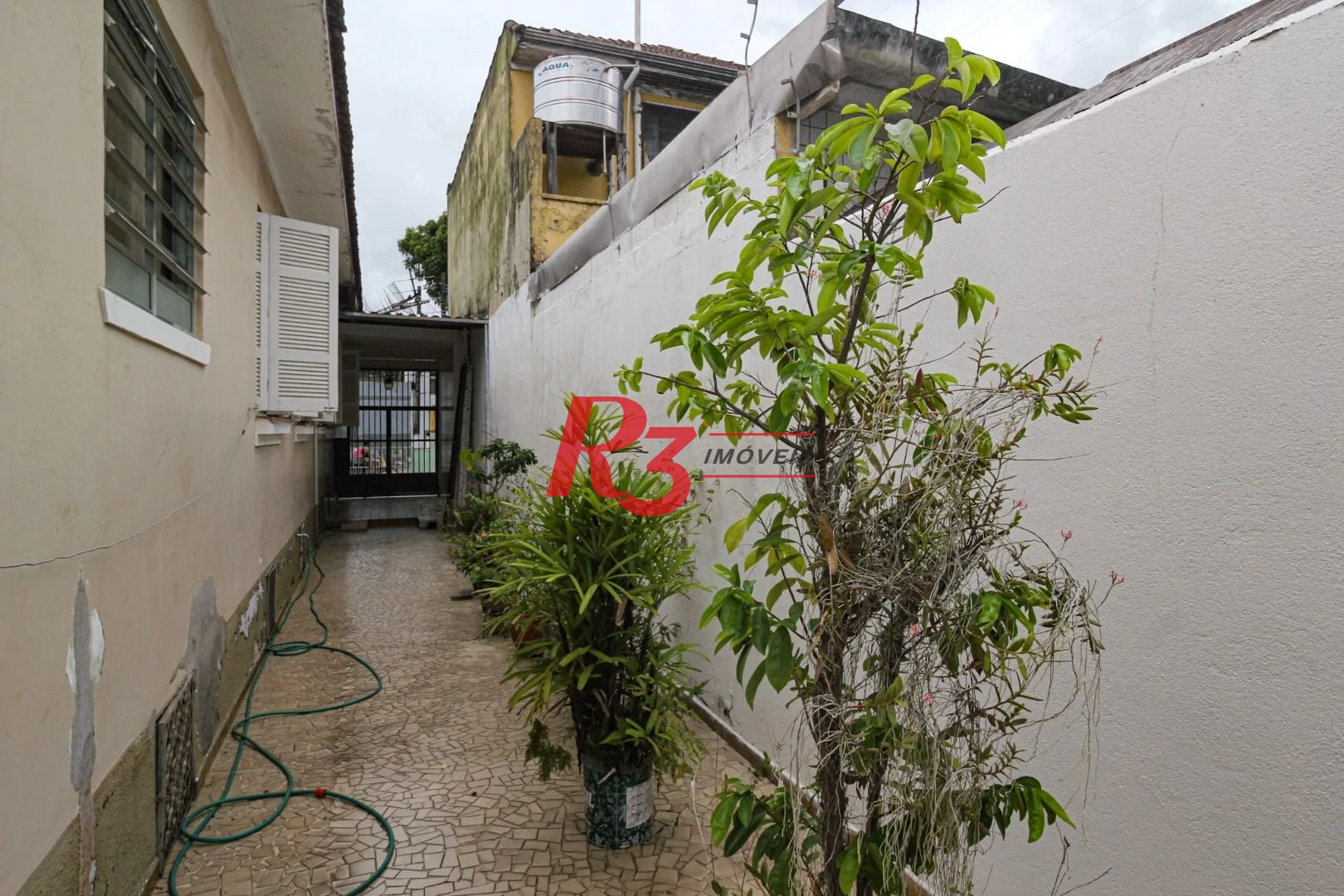 Terreno à venda, 500 m² por R$ 1.350.000,00 - Macuco - Santos/SP
