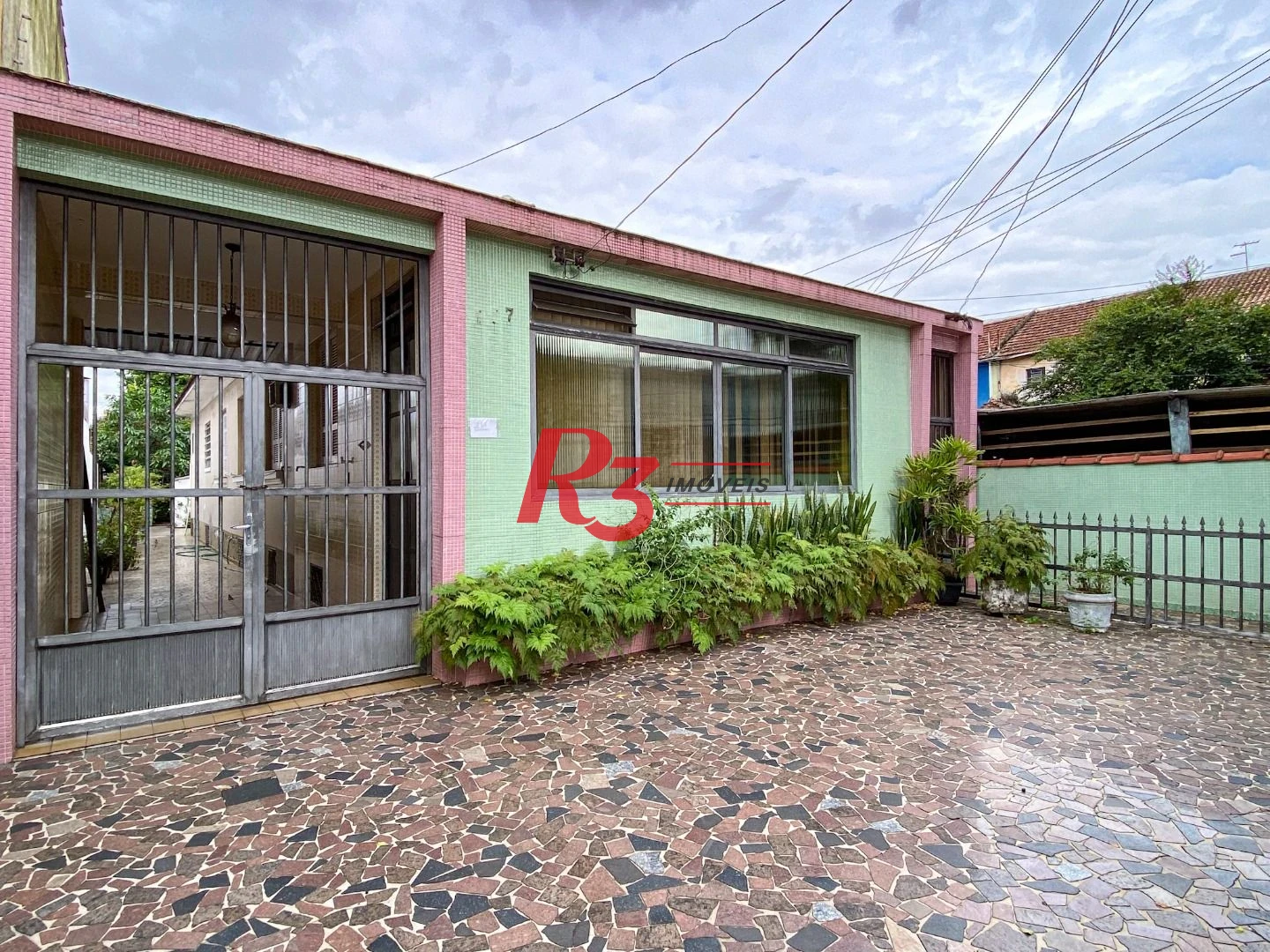 Terreno à venda, 500 m² por R$ 1.350.000,00 - Macuco - Santos/SP