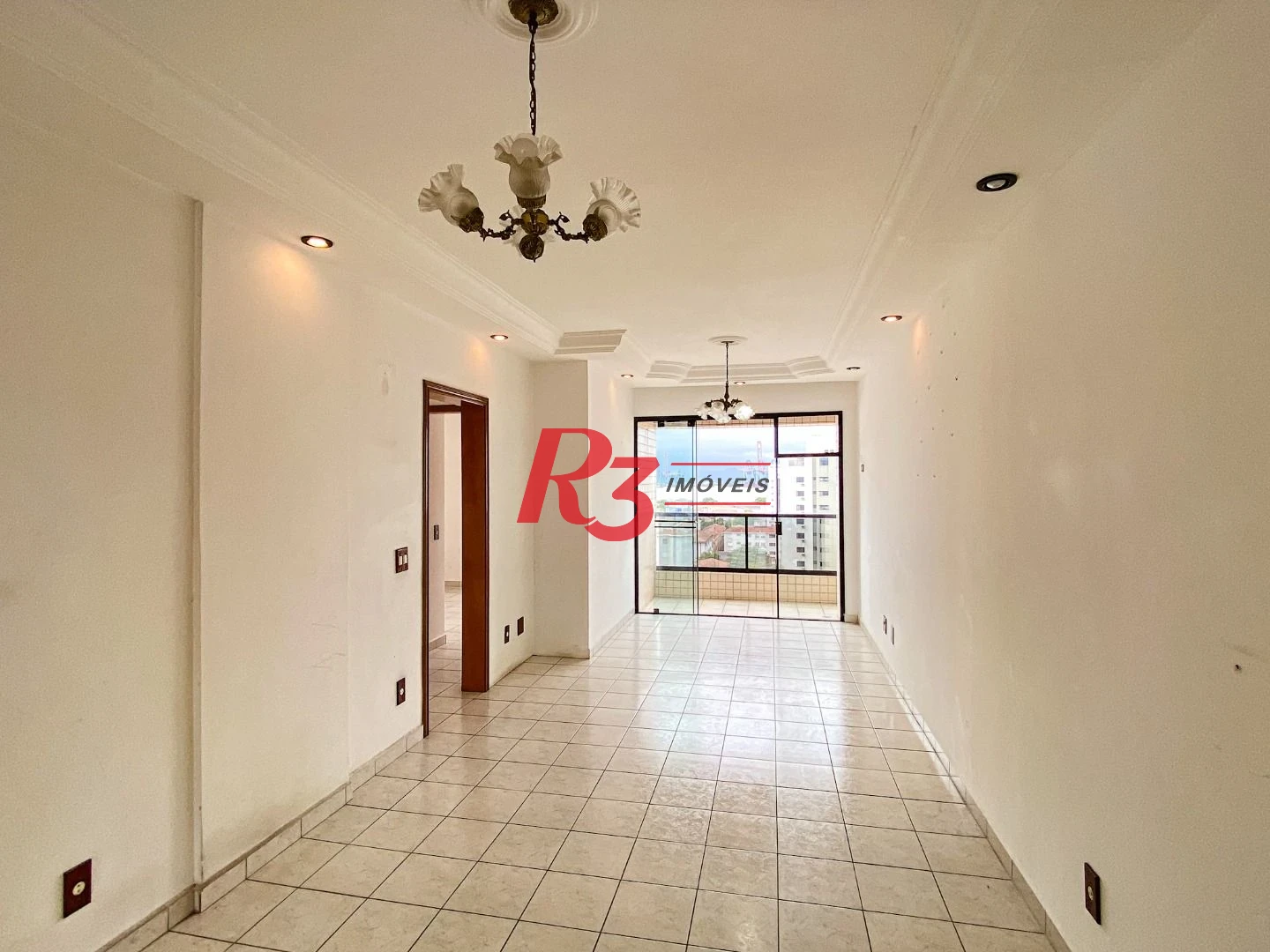 Apartamento com 2 dormitórios à venda, 111 m² por R$ 570.000,00 - Embaré - Santos/SP
