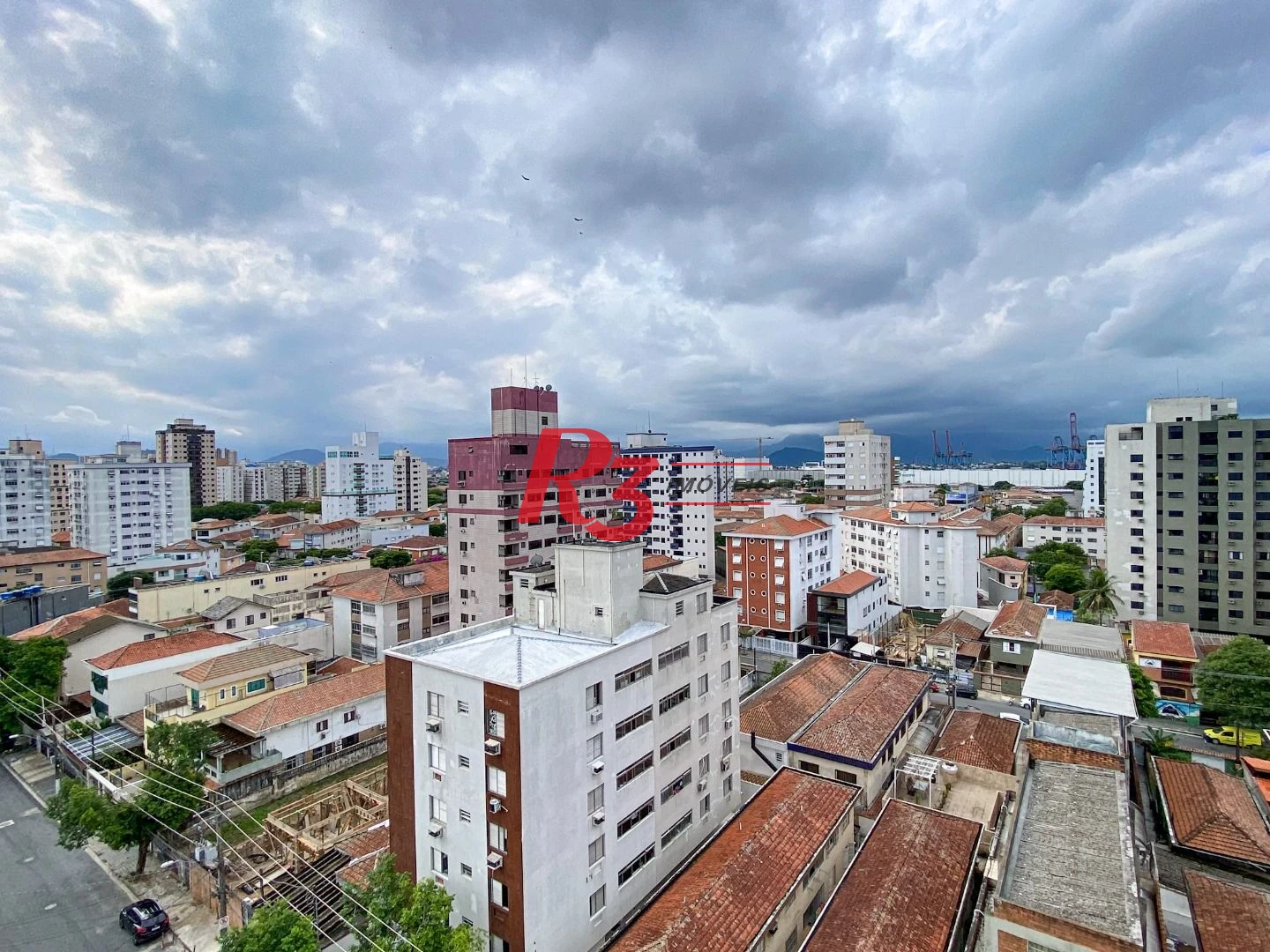 Apartamento com 2 dormitórios à venda, 111 m² por R$ 570.000,00 - Embaré - Santos/SP
