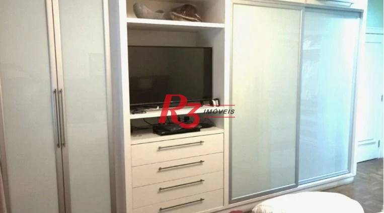 Apartamento com 3 dormitórios à venda, 260 m² por R$ 2.050.000,00 - Embaré - Santos/SP