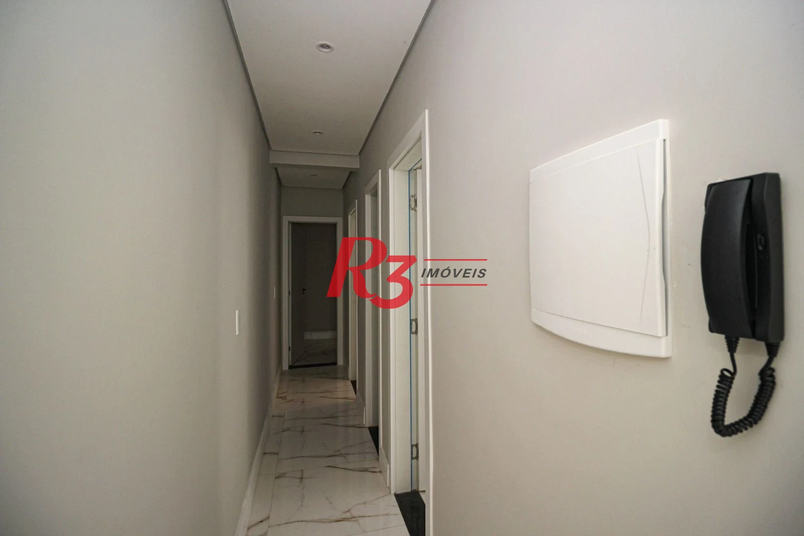 Casa com 3 dormitórios à venda, 150 m² por R$ 1.040.000,00 - Marapé - Santos/SP