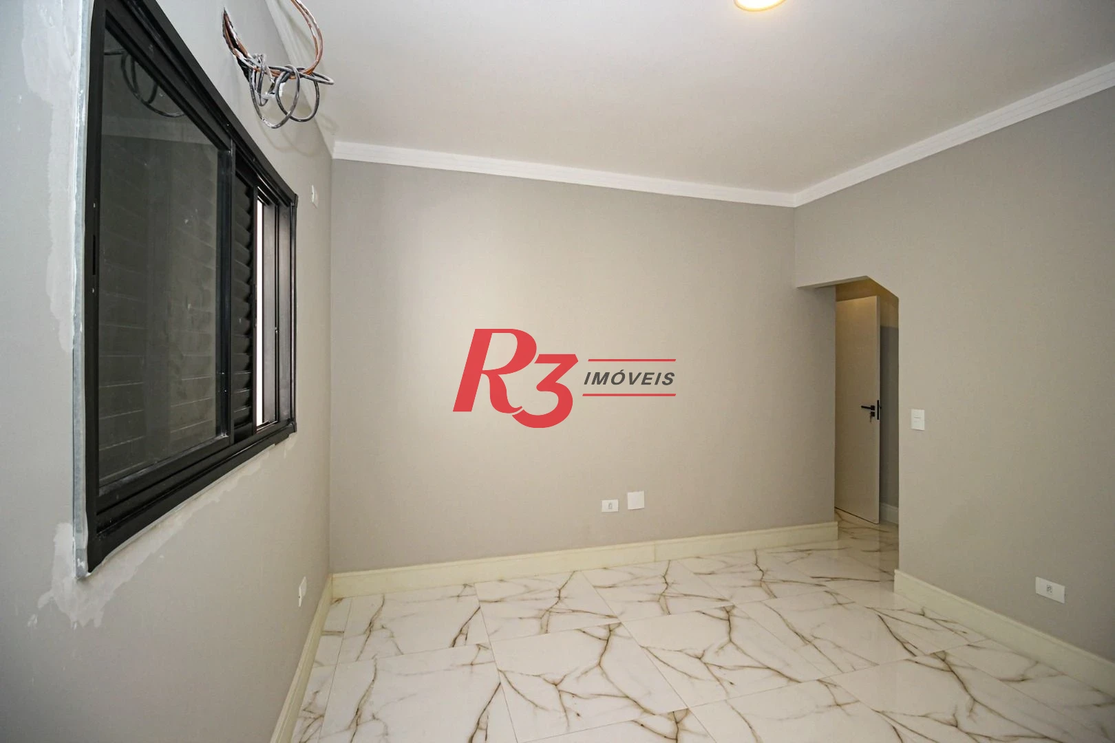 Casa com 3 dormitórios à venda, 150 m² por R$ 1.040.000,00 - Marapé - Santos/SP