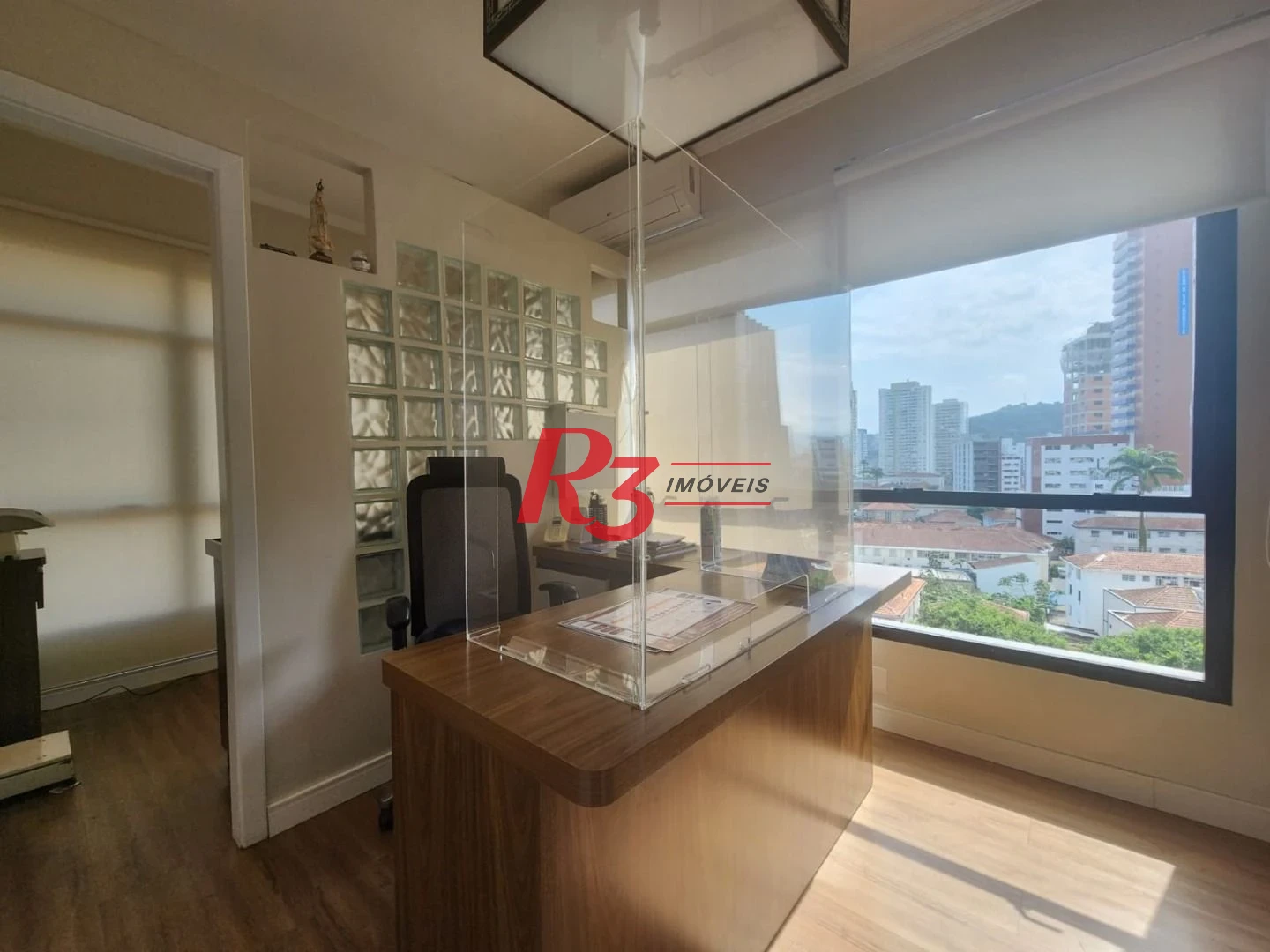Sala à venda, 85 m² por R$ 720.000,00 - Vila Matias - Santos/SP
