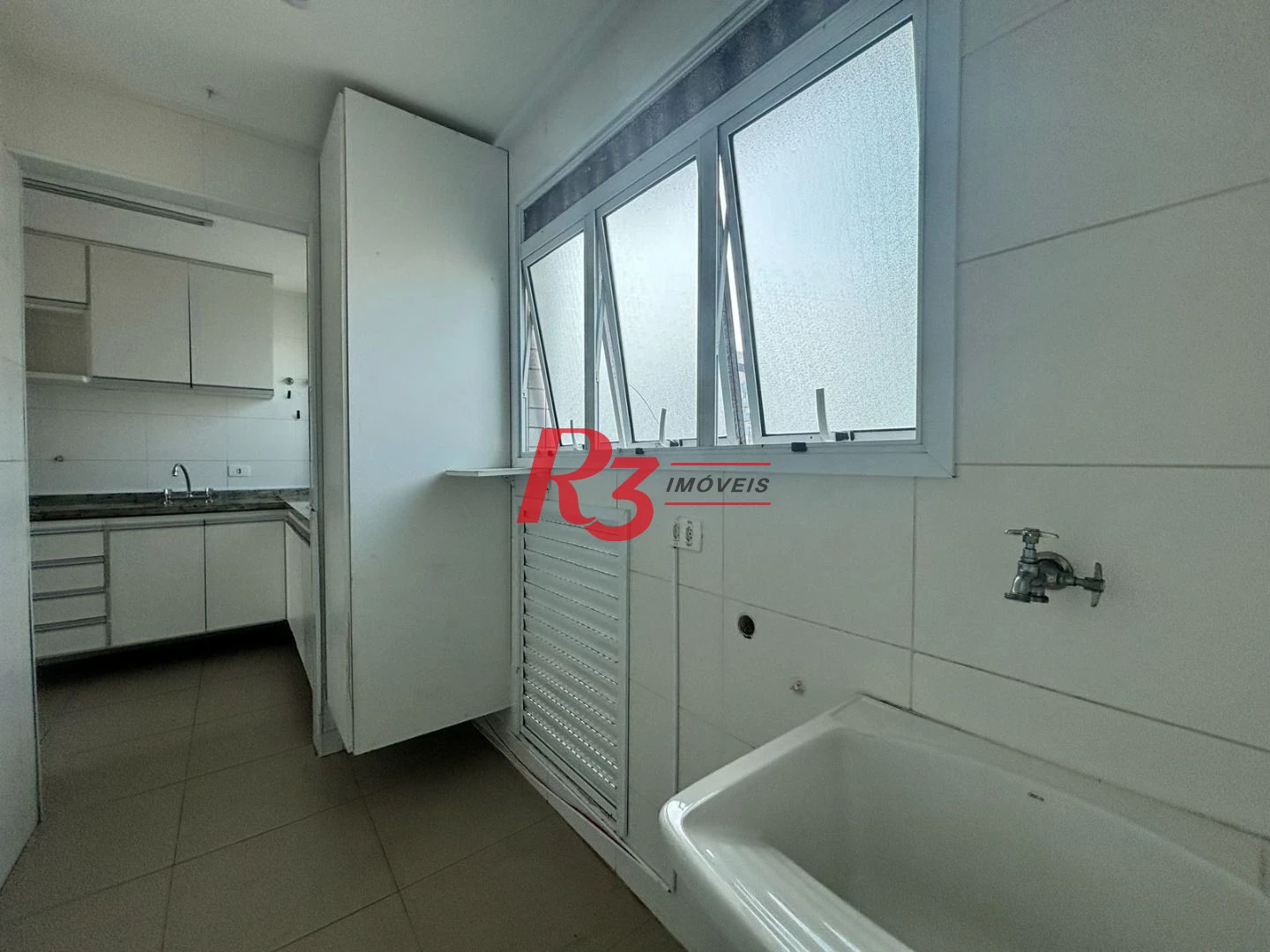 Apartamento com 3 dormitórios à venda, 117 m² por R$ 1.290.000,00 - Ponta da Praia - Santos/SP