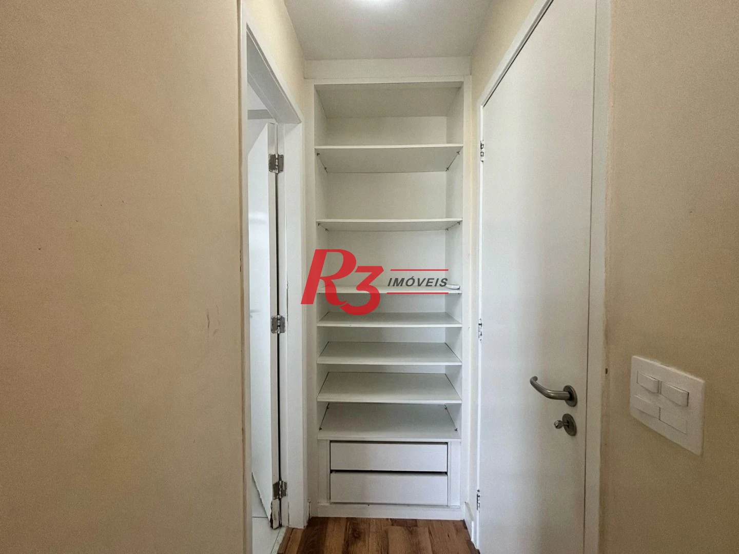 Apartamento com 3 dormitórios à venda, 117 m² por R$ 1.290.000,00 - Ponta da Praia - Santos/SP