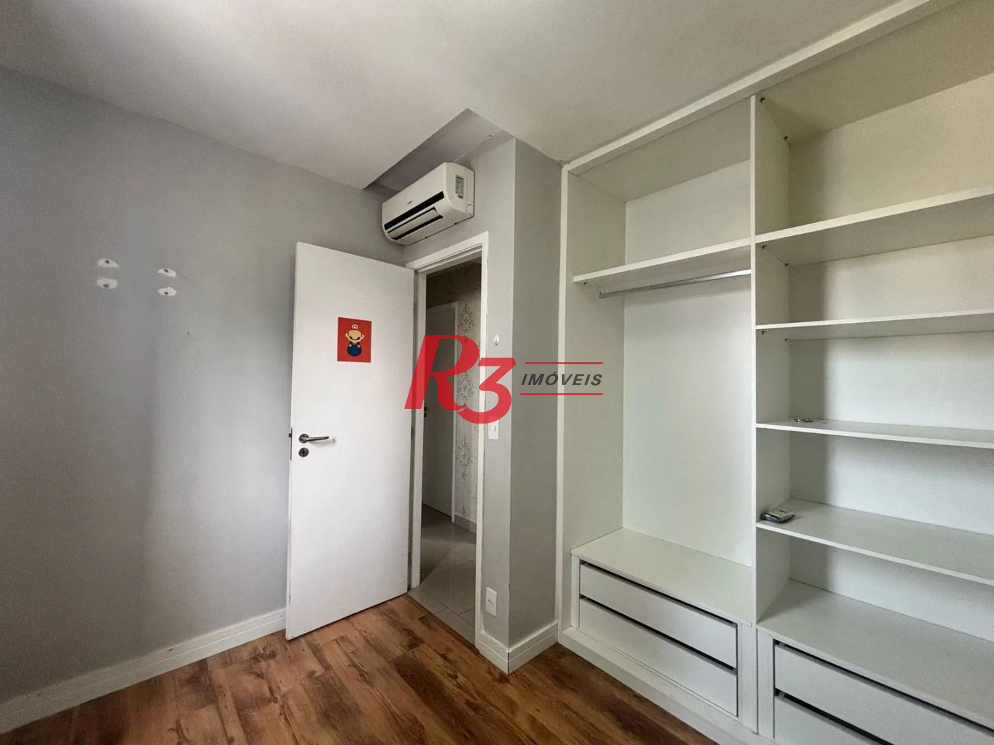 Apartamento com 3 dormitórios à venda, 117 m² por R$ 1.290.000,00 - Ponta da Praia - Santos/SP