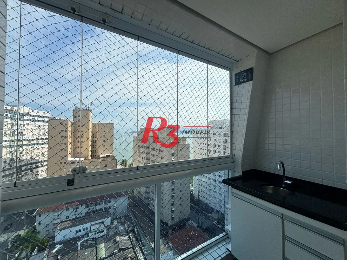 Apartamento com 3 dormitórios à venda, 117 m² por R$ 1.290.000,00 - Ponta da Praia - Santos/SP