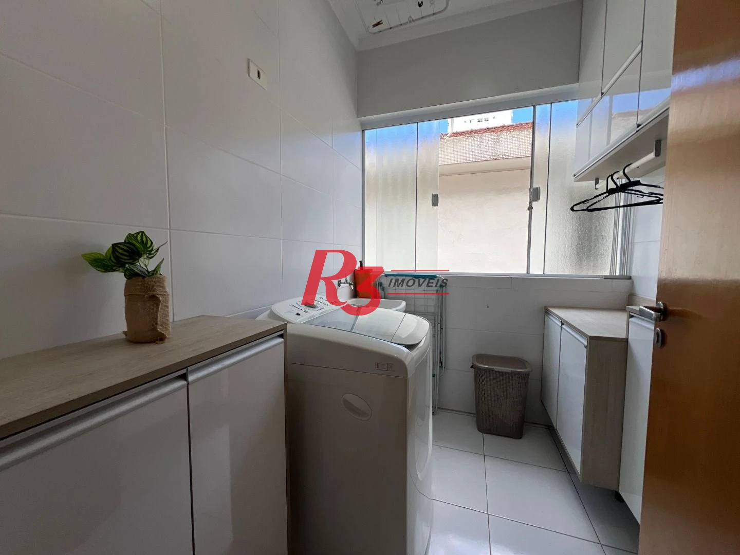 Casa com 2 dormitórios à venda, 80 m² por R$ 860.000,00 - Embaré - Santos/SP