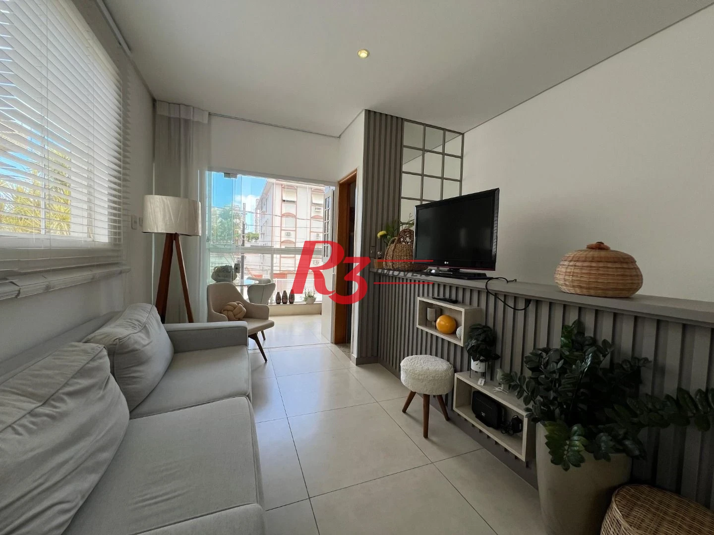 Casa com 2 dormitórios à venda, 80 m² por R$ 860.000,00 - Embaré - Santos/SP