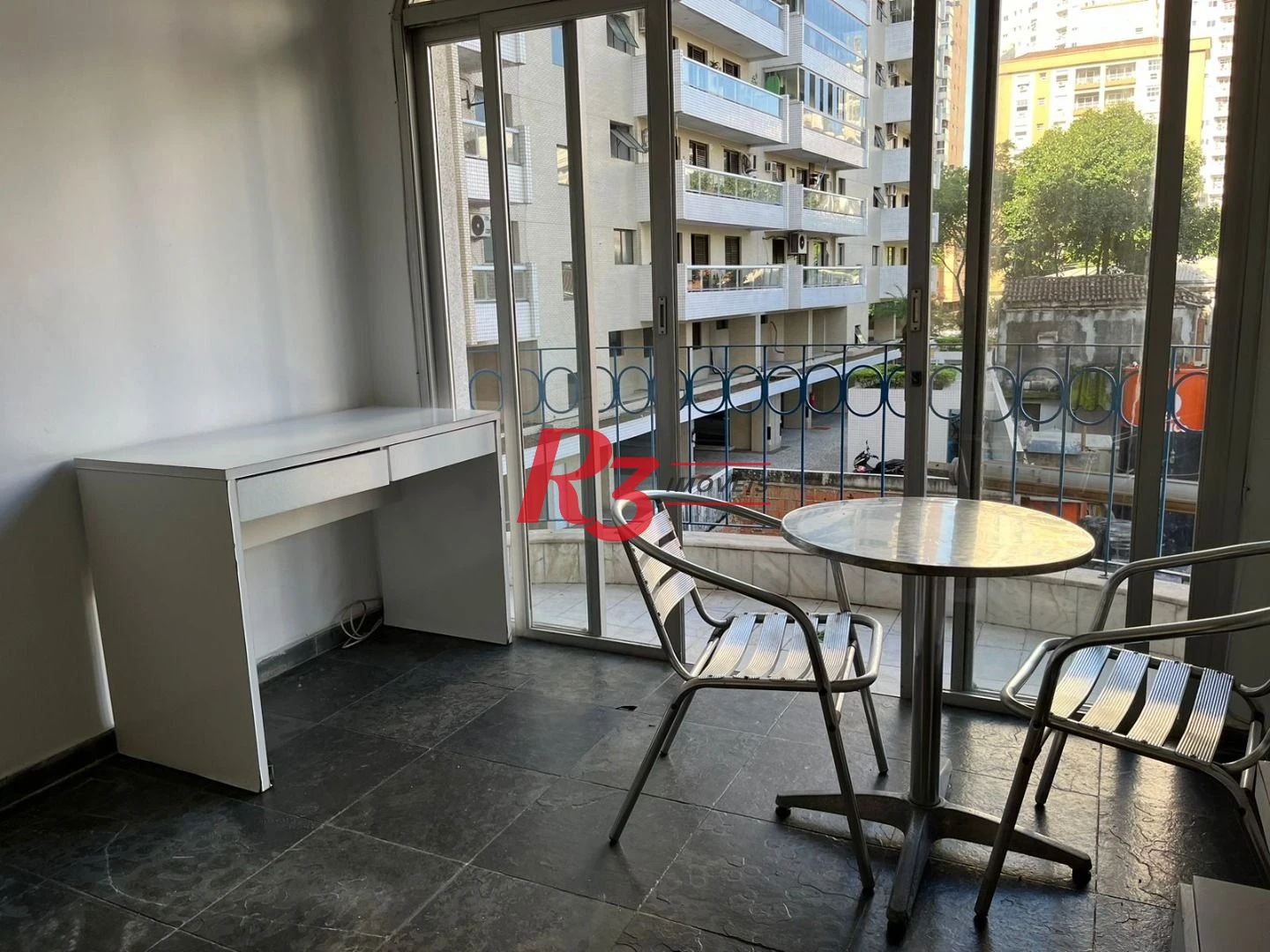 Apartamento com 1 dormitório para alugar, 60 m² por R$ 3.700,02/mês - Boqueirão - Santos/SP