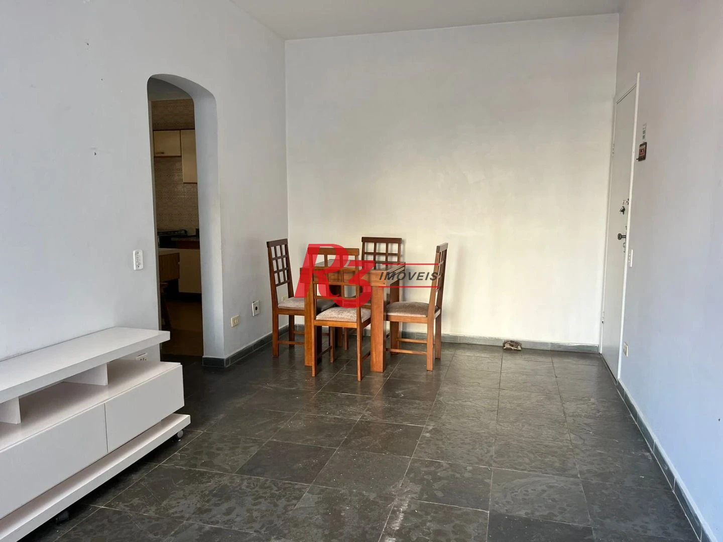 Apartamento com 1 dormitório para alugar, 60 m² por R$ 3.700,02/mês - Boqueirão - Santos/SP