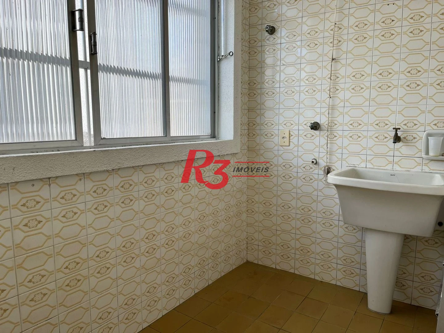 Apartamento com 1 dormitório para alugar, 60 m² por R$ 3.700,02/mês - Boqueirão - Santos/SP