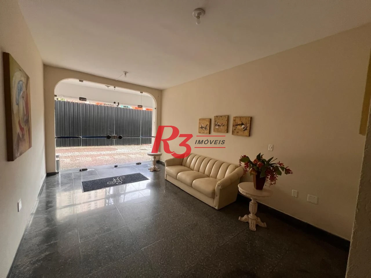 Apartamento com 1 dormitório para alugar, 60 m² por R$ 3.700,02/mês - Boqueirão - Santos/SP