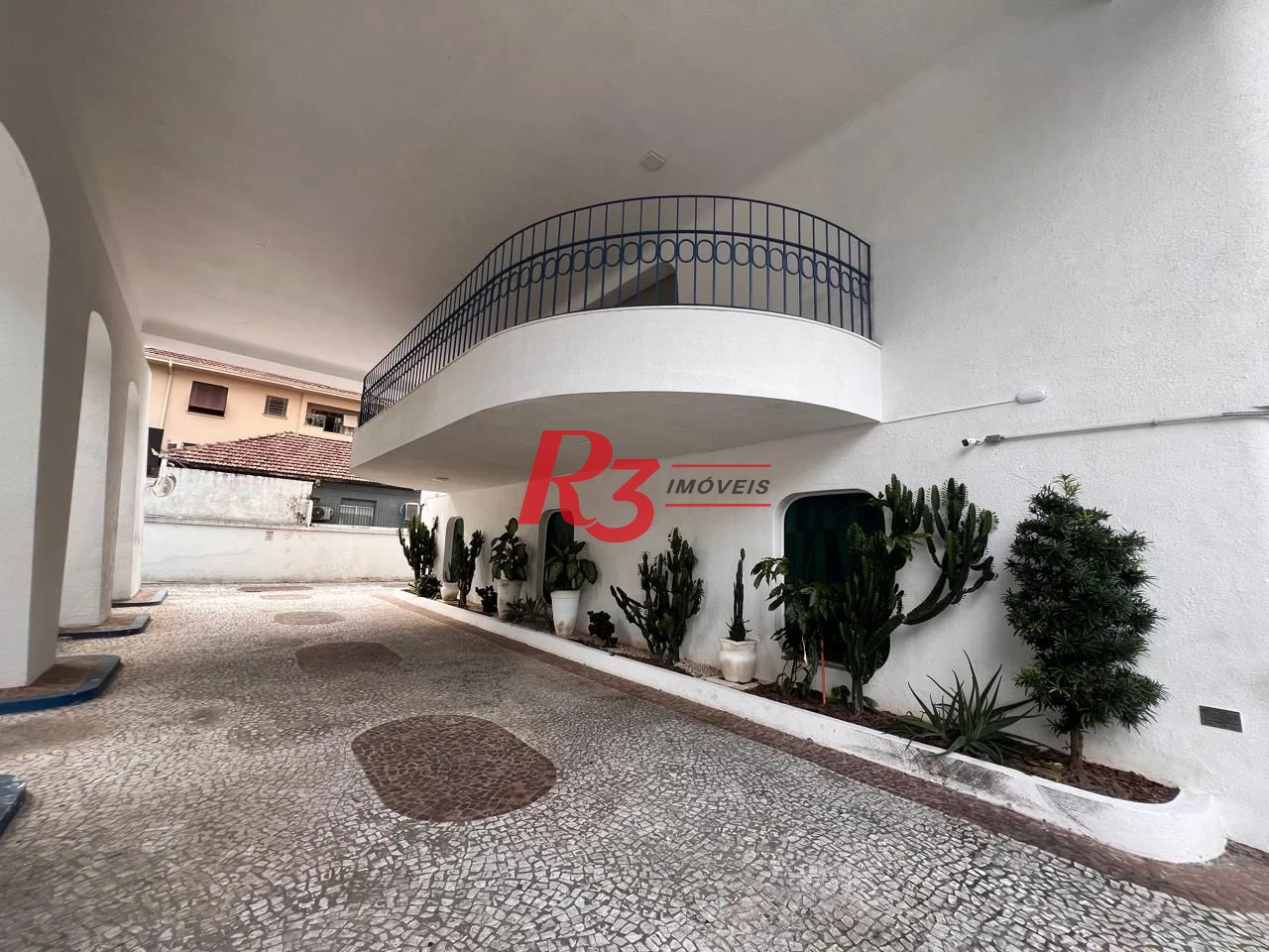 Apartamento com 1 dormitório para alugar, 60 m² por R$ 3.700,02/mês - Boqueirão - Santos/SP