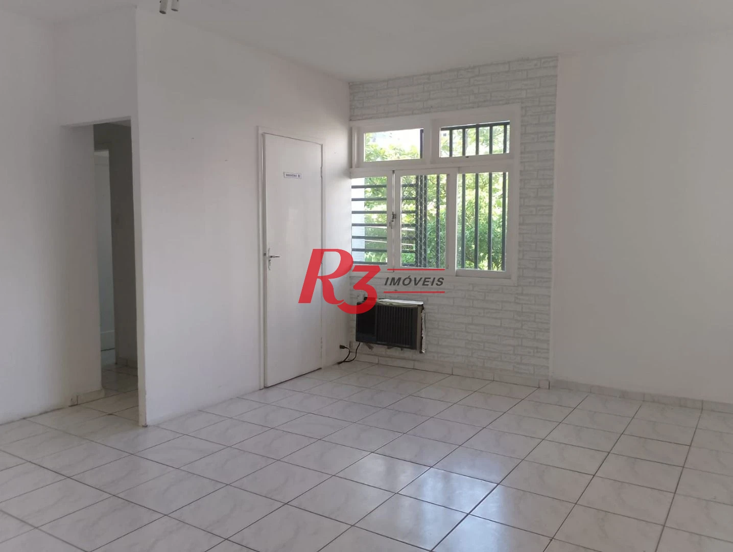 Sala para alugar, 69 m²  por R$ 3.000/mês - Boqueirão - Santos/SP