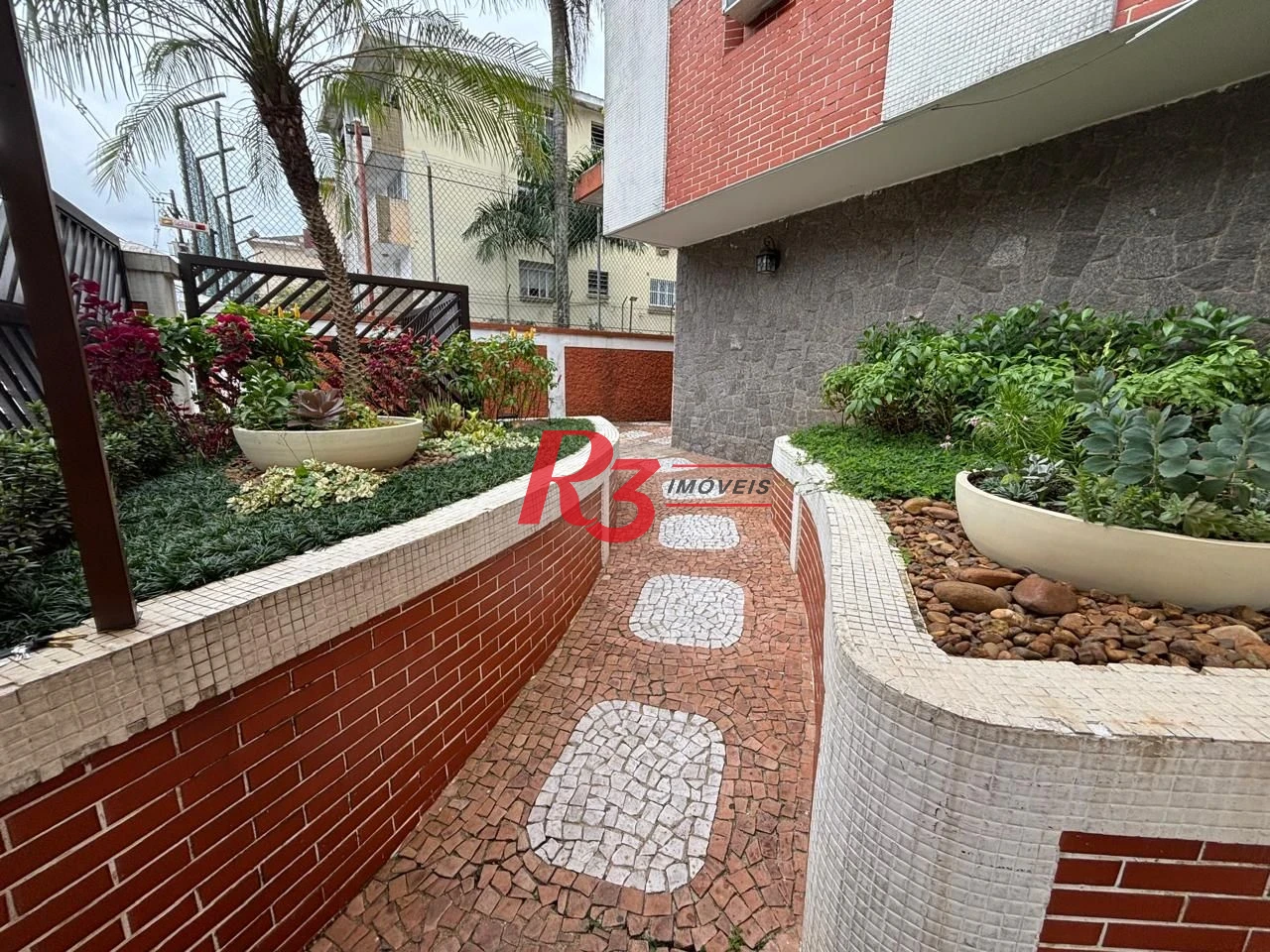Apartamento com 3 dormitórios para alugar, 129 m² por R$ 5.500,00/mês - Gonzaga - Santos/SP