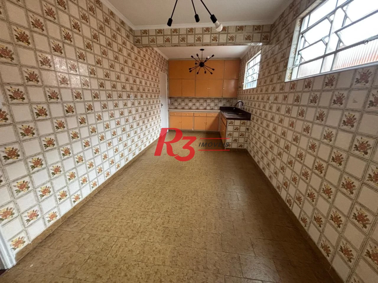 Apartamento com 3 dormitórios para alugar, 129 m² por R$ 5.500,00/mês - Gonzaga - Santos/SP