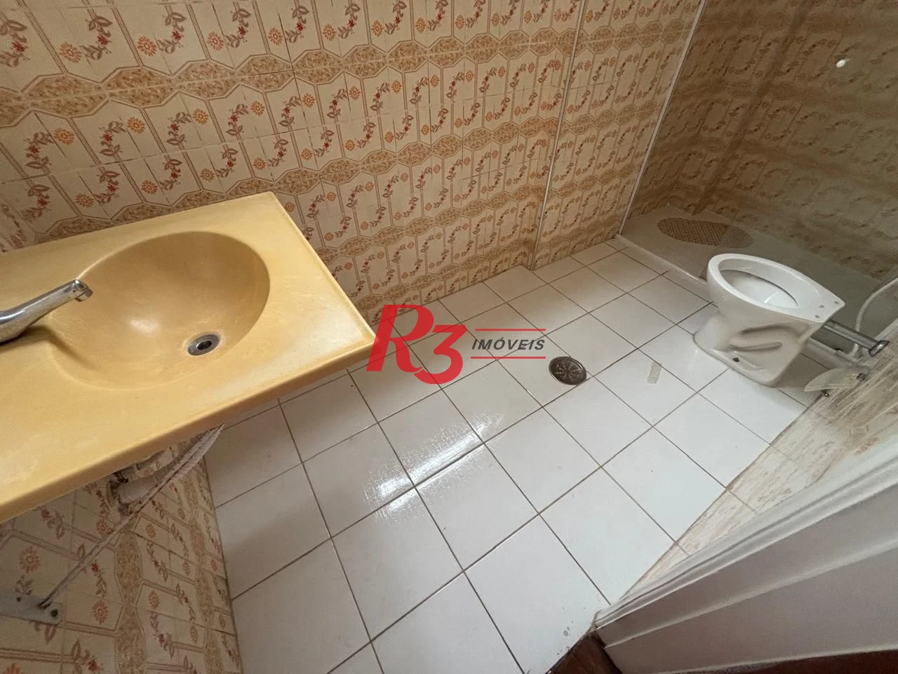 Apartamento com 3 dormitórios para alugar, 129 m² por R$ 5.500,00/mês - Gonzaga - Santos/SP