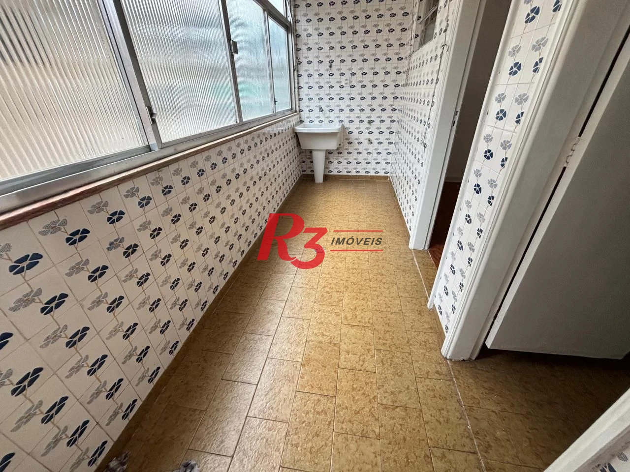 Apartamento com 3 dormitórios para alugar, 129 m² por R$ 5.500,00/mês - Gonzaga - Santos/SP