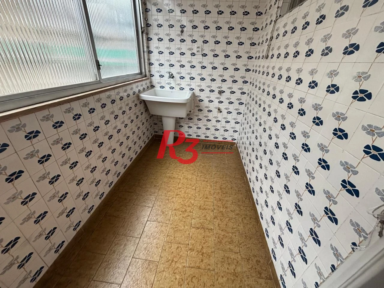 Apartamento com 3 dormitórios para alugar, 129 m² por R$ 5.500,00/mês - Gonzaga - Santos/SP