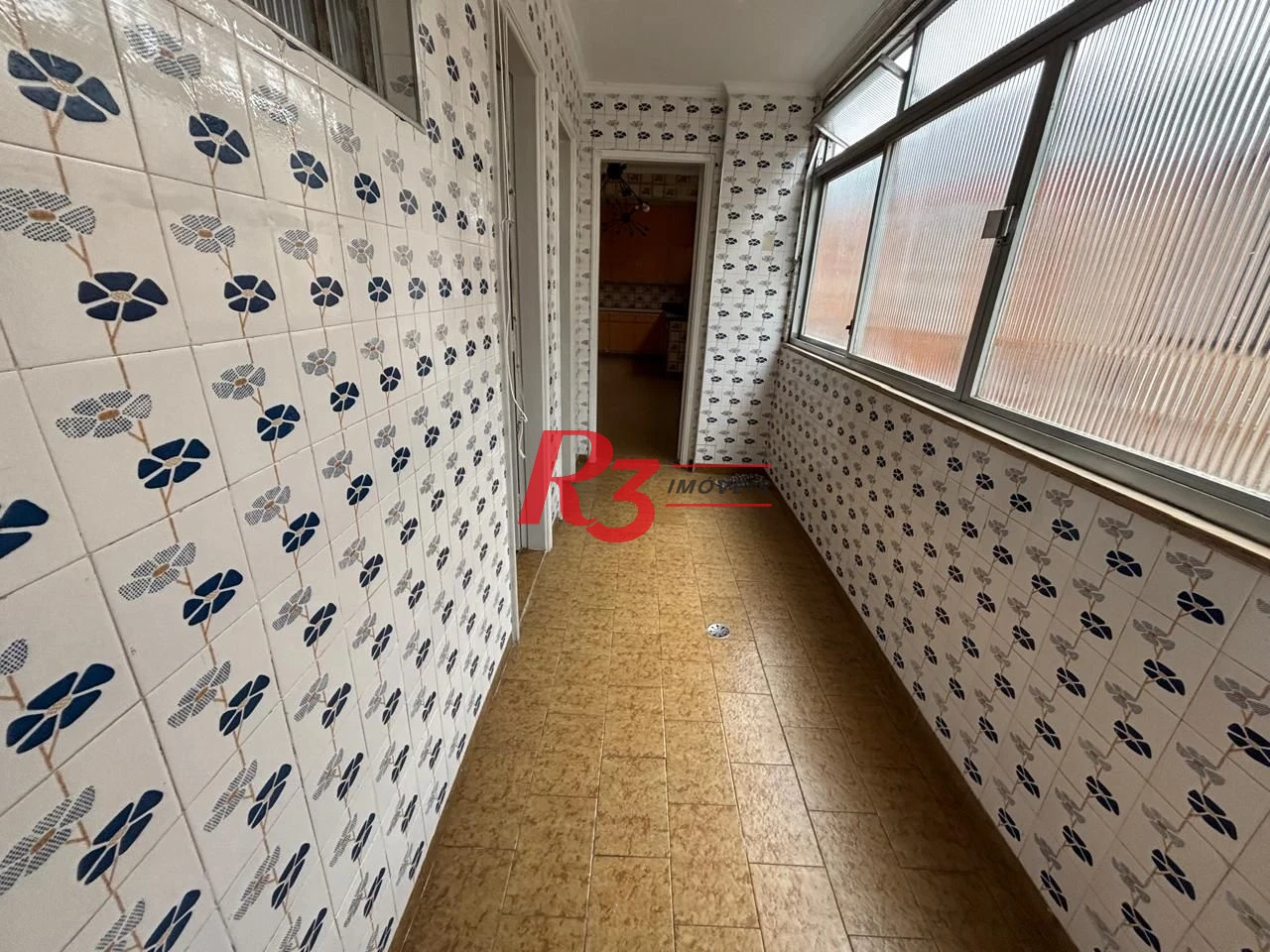 Apartamento com 3 dormitórios para alugar, 129 m² por R$ 5.500,00/mês - Gonzaga - Santos/SP