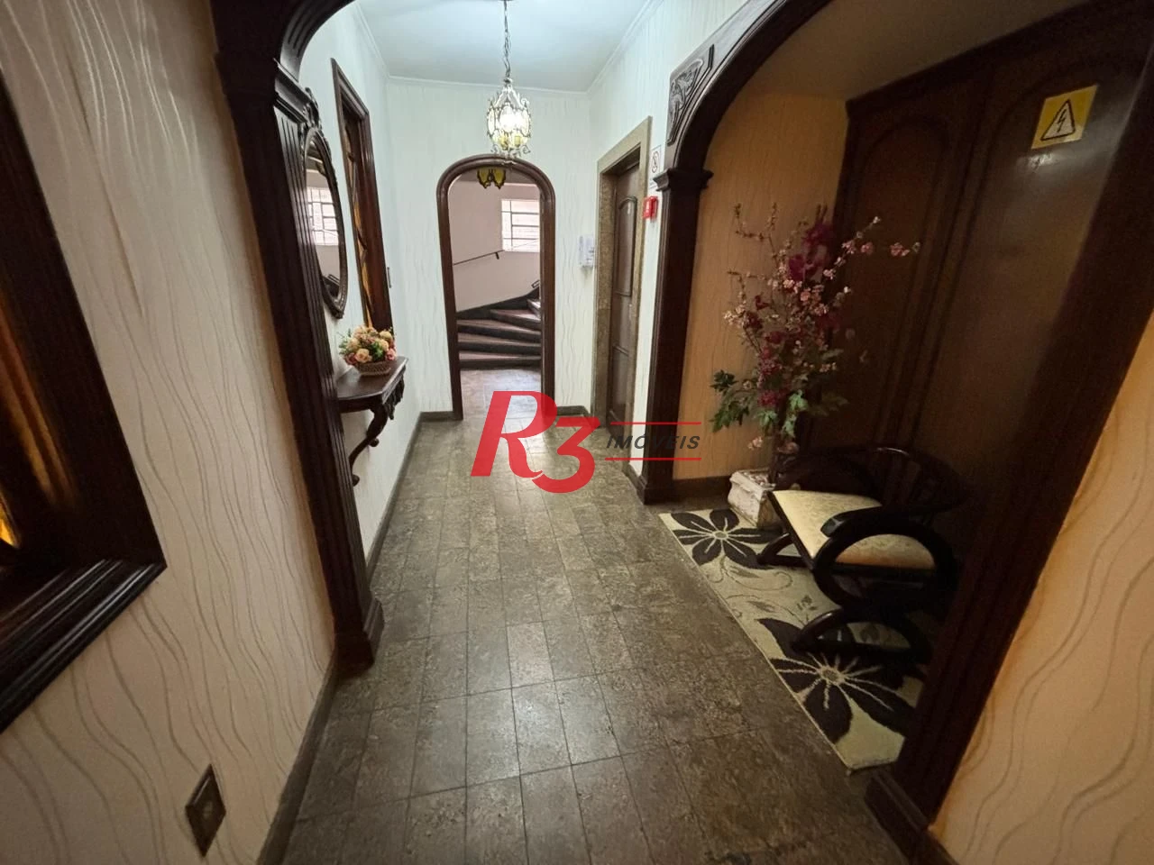 Apartamento com 3 dormitórios para alugar, 129 m² por R$ 5.500,00/mês - Gonzaga - Santos/SP