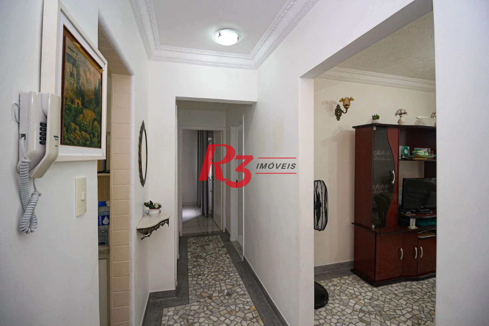 Apartamento com 2 dormitórios à venda, 94 m² por R$ 800.000,00 - Gonzaga - Santos/SP