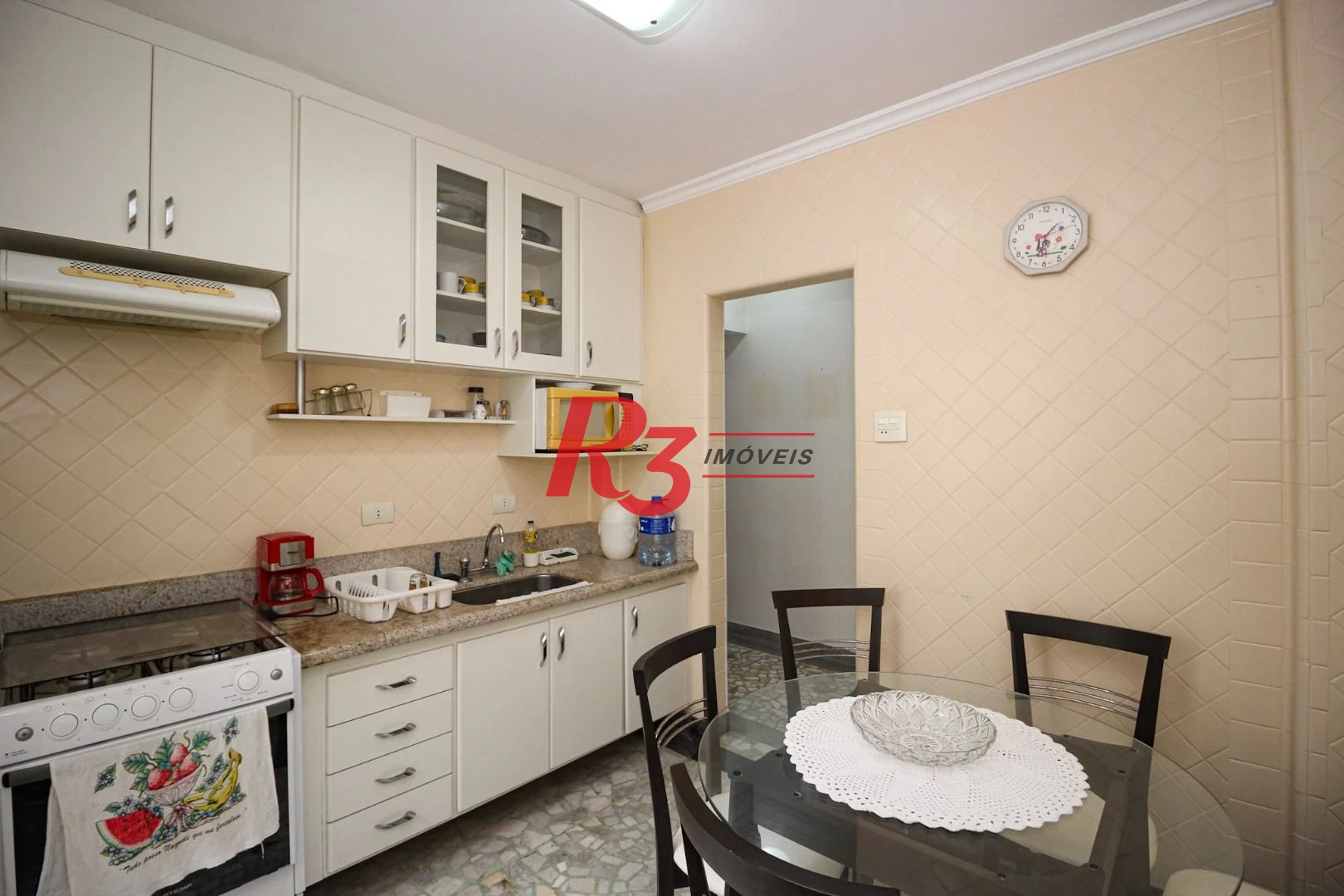 Apartamento com 2 dormitórios à venda, 94 m² por R$ 800.000,00 - Gonzaga - Santos/SP