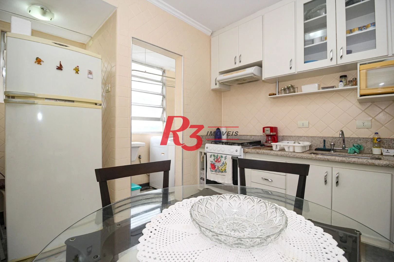 Apartamento com 2 dormitórios à venda, 94 m² por R$ 800.000,00 - Gonzaga - Santos/SP
