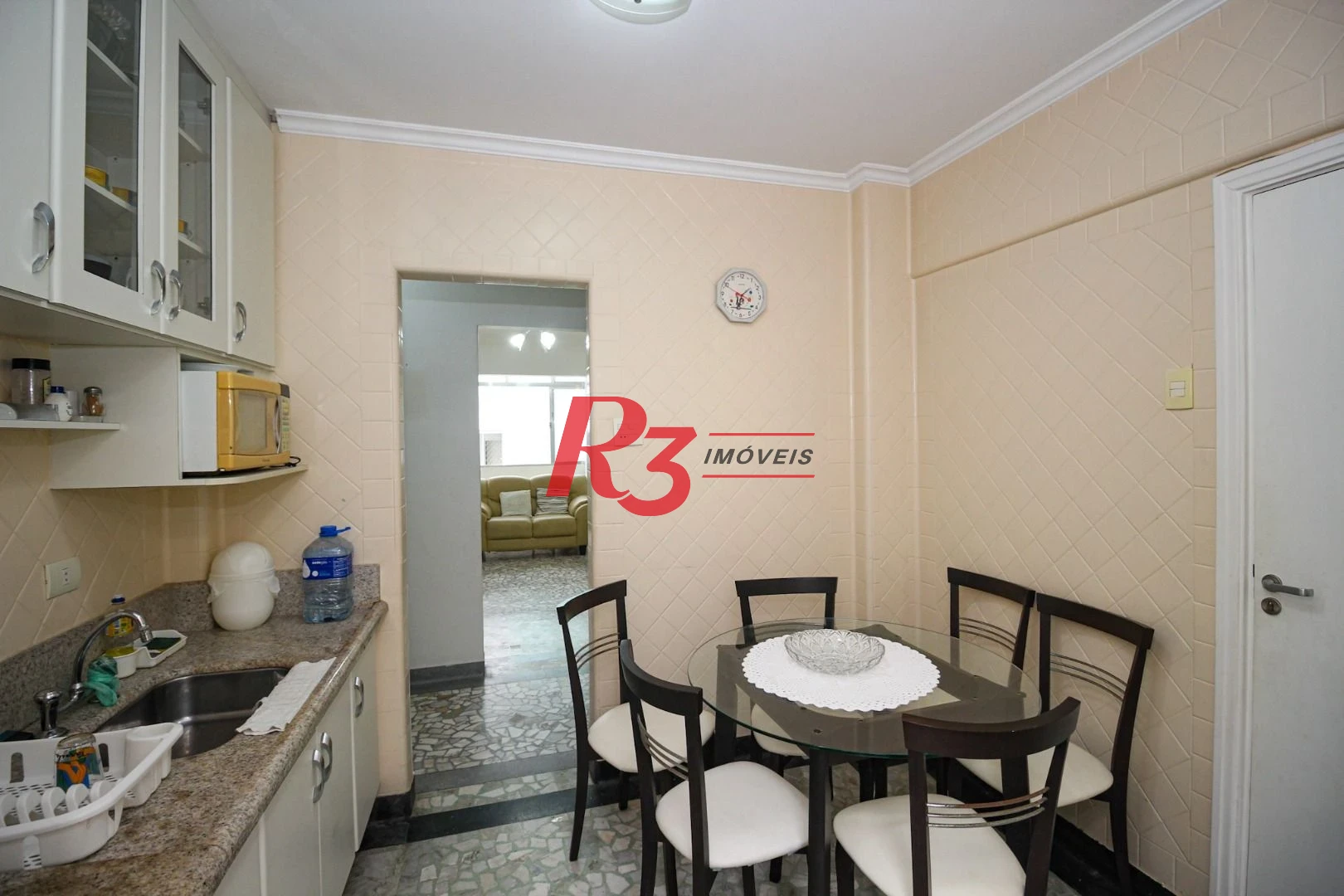 Apartamento com 2 dormitórios à venda, 94 m² por R$ 800.000,00 - Gonzaga - Santos/SP