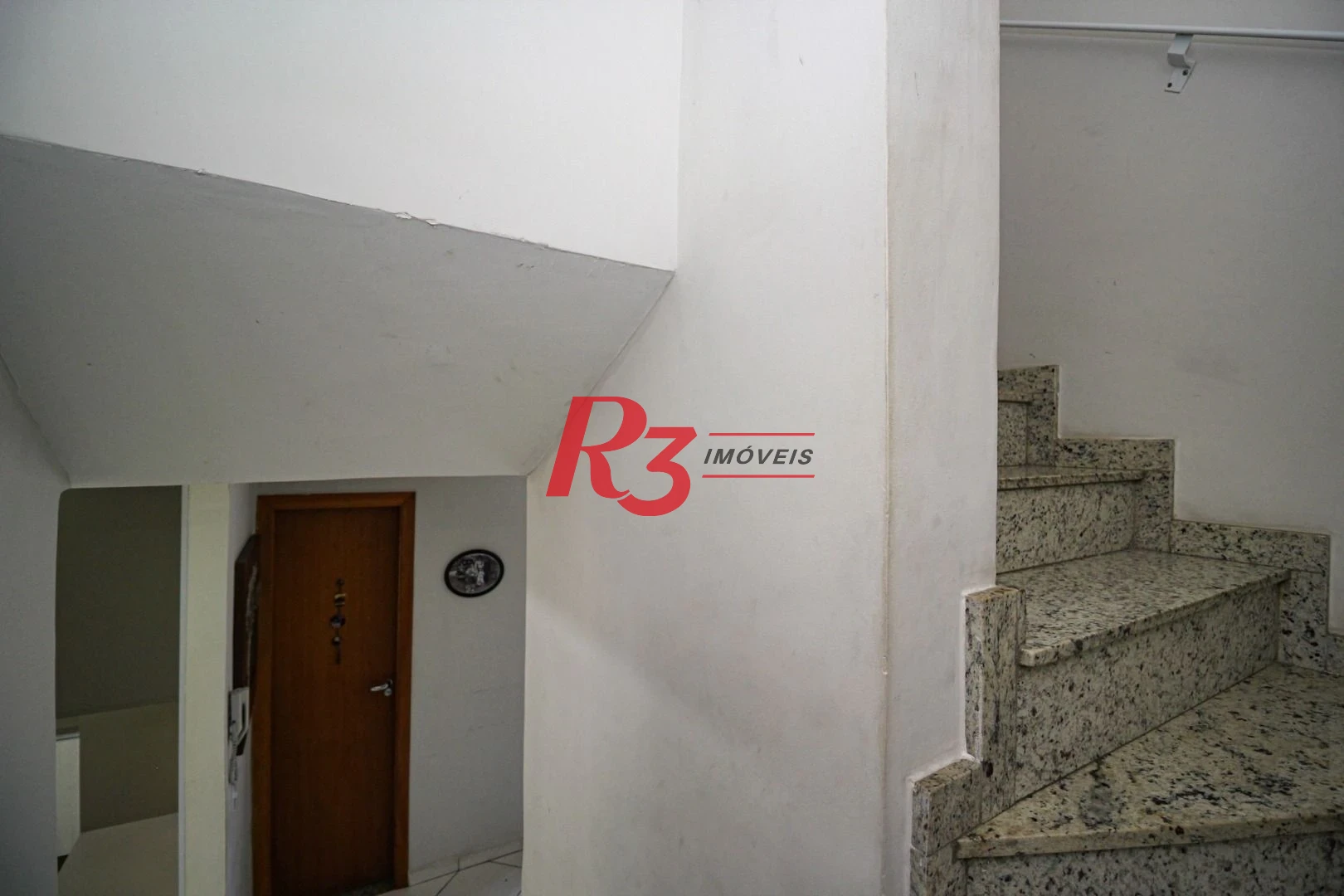 Sobrado com 2 dormitórios à venda, 115 m² por R$ 560.000,00 - Vila Matias - Santos/SP