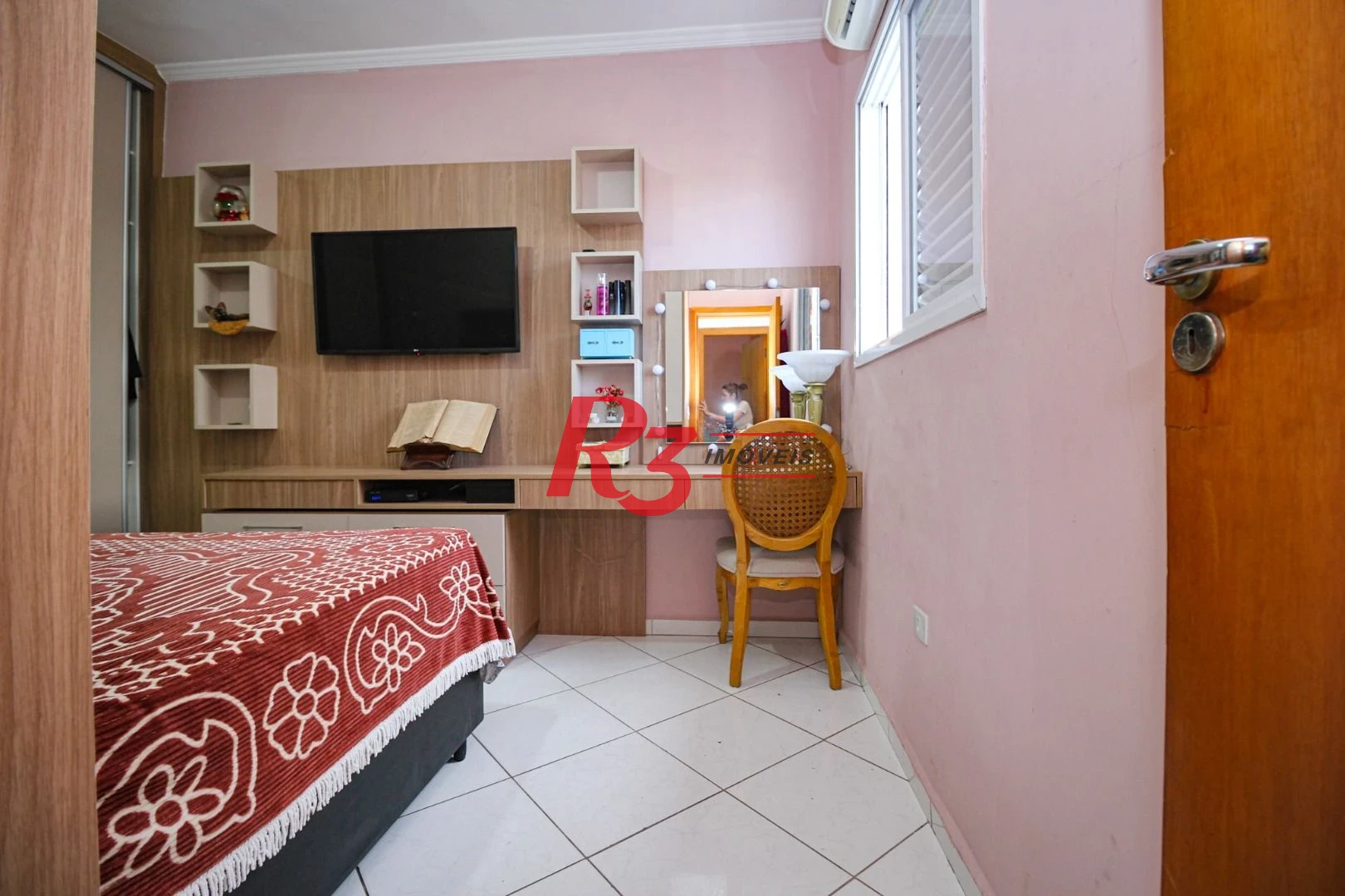 Sobrado com 2 dormitórios à venda, 115 m² por R$ 560.000,00 - Vila Matias - Santos/SP