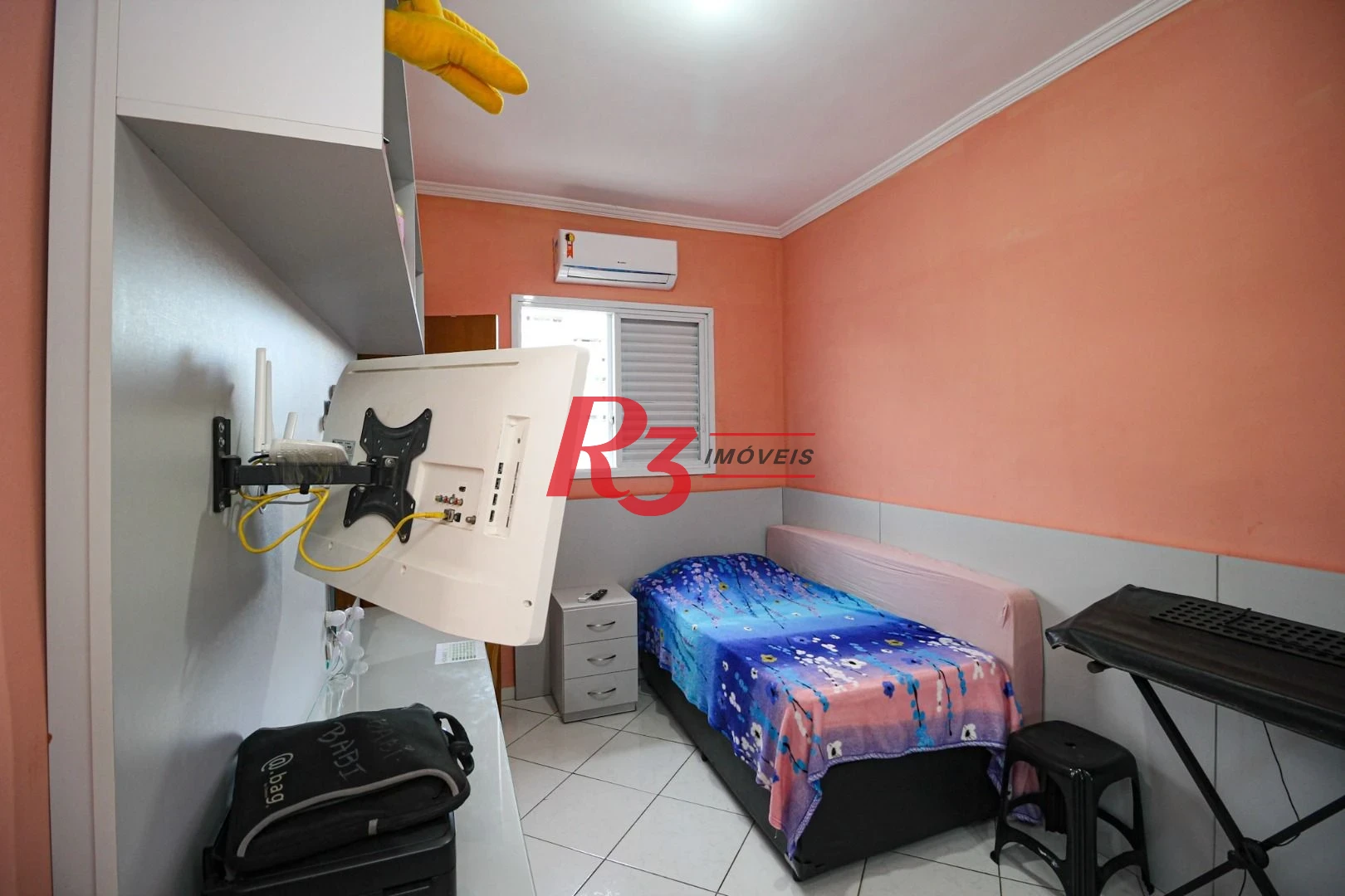 Sobrado com 2 dormitórios à venda, 115 m² por R$ 560.000,00 - Vila Matias - Santos/SP
