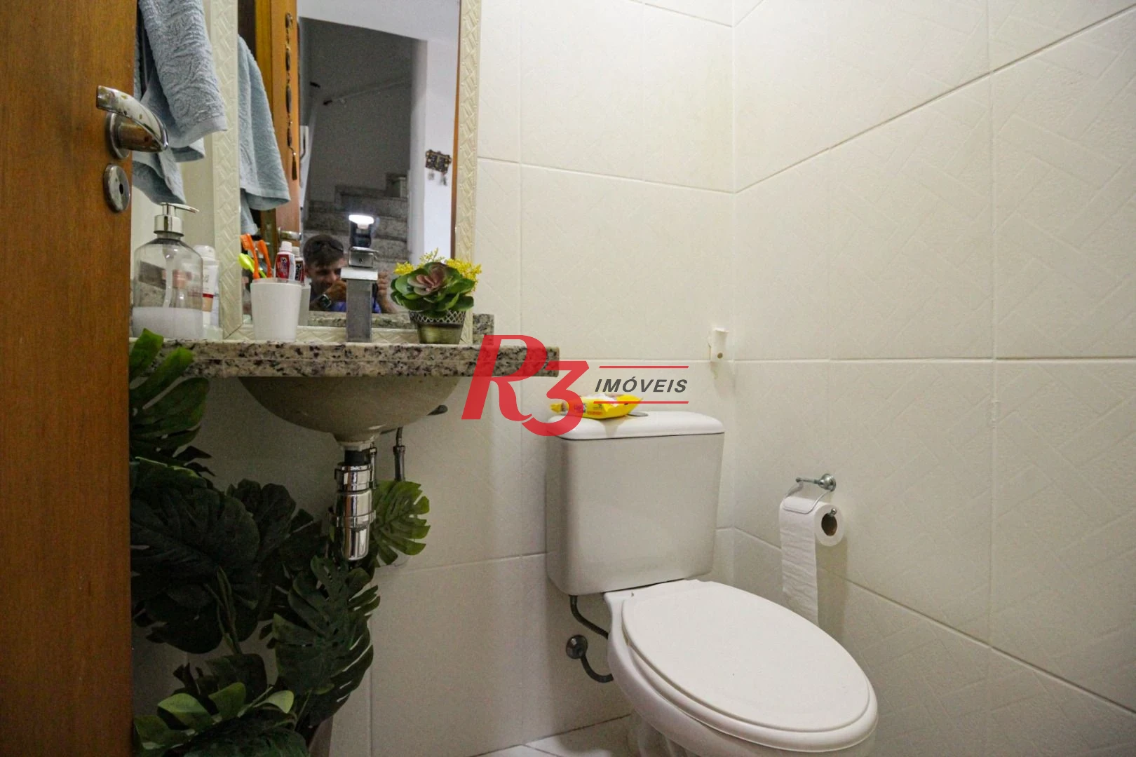 Sobrado com 2 dormitórios à venda, 115 m² por R$ 560.000,00 - Vila Matias - Santos/SP