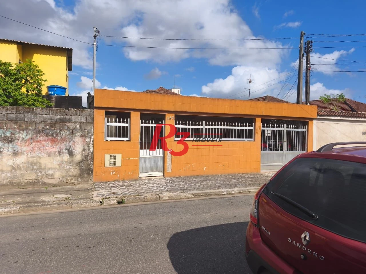 Casa com 2 dormitórios à venda, 300 m² por R$ 380.000,00 - Santa Maria - Santos/SP