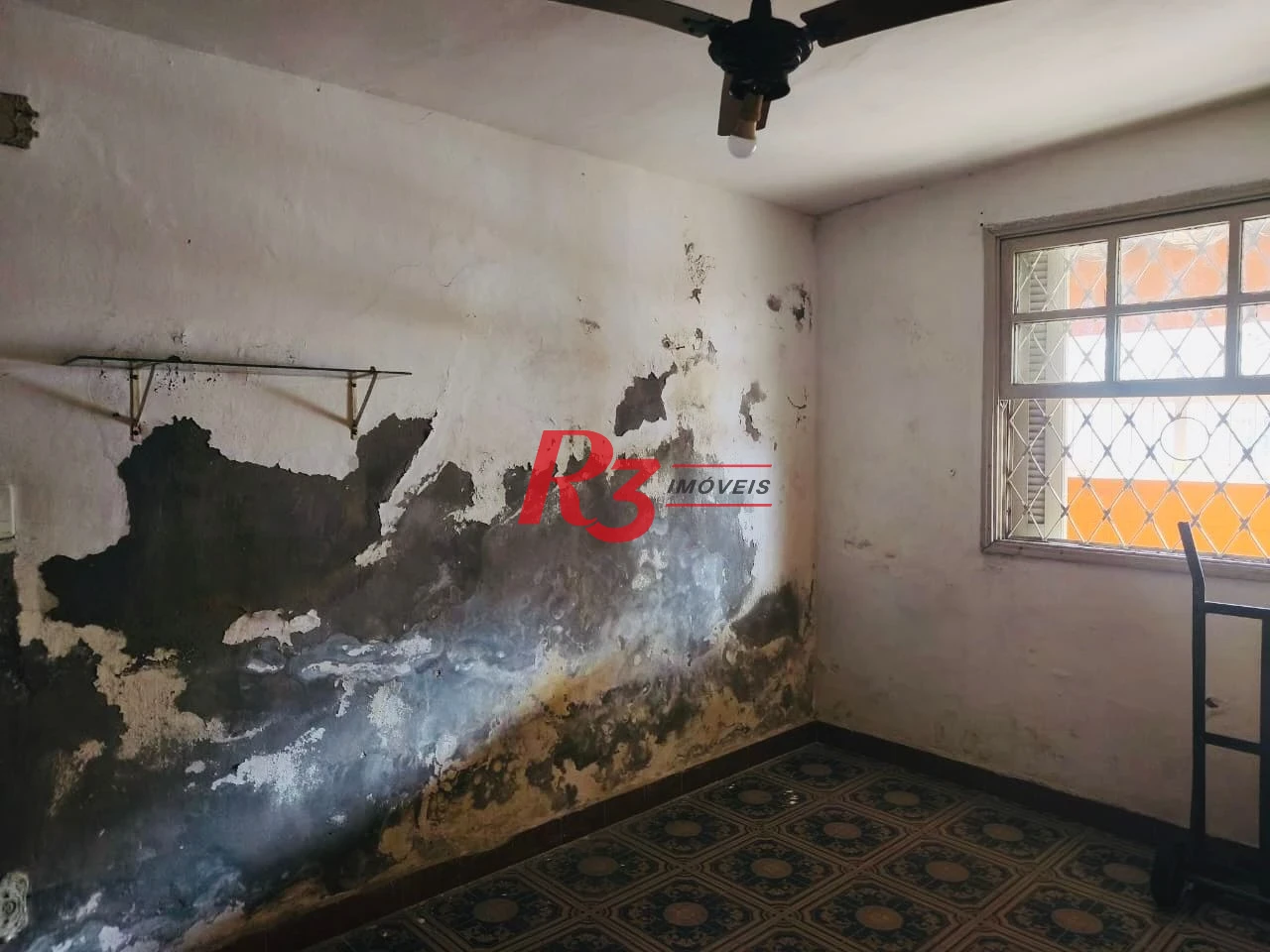 Casa com 2 dormitórios à venda, 300 m² por R$ 380.000,00 - Santa Maria - Santos/SP