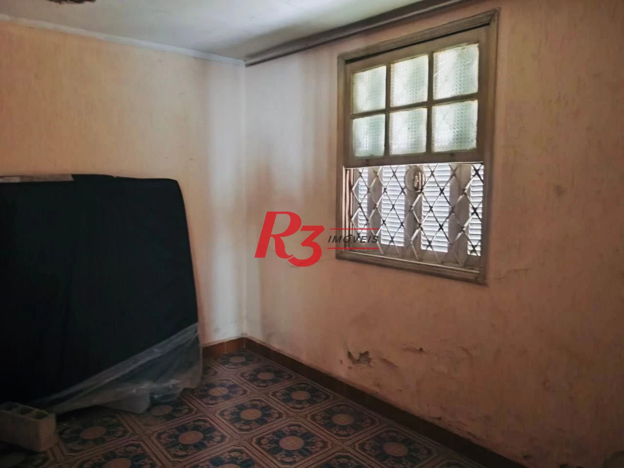 Casa com 2 dormitórios à venda, 300 m² por R$ 380.000,00 - Santa Maria - Santos/SP