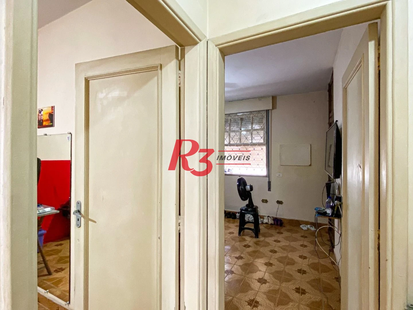 Sobrado com 2 dormitórios à venda, 84 m² por R$ 440.000,00 - Vila Matias - Santos/SP