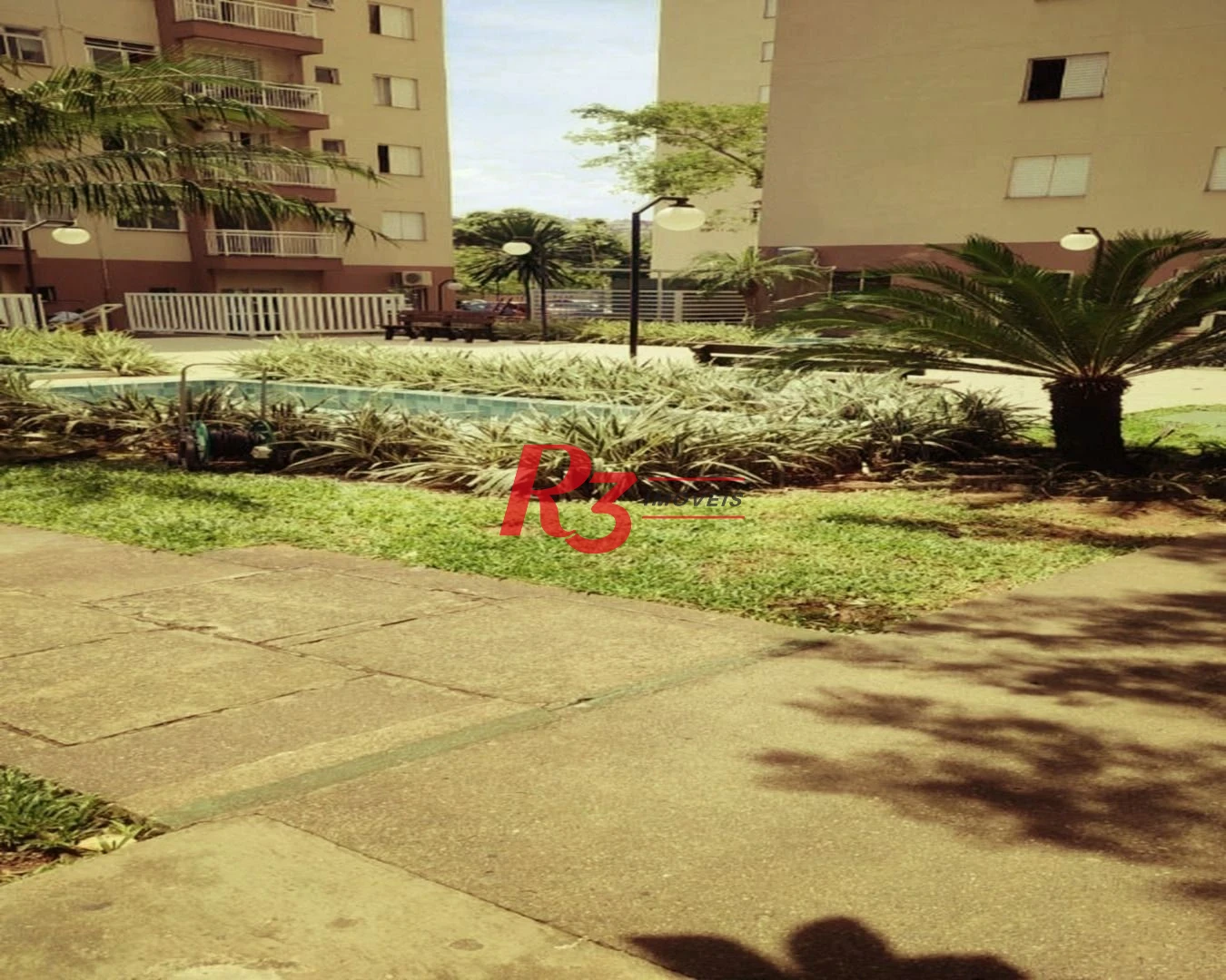 Apartamento com 2 dormitórios à venda, 58 m² por R$ 375.000,00 - Morro Nova Cintra - Santos/SP