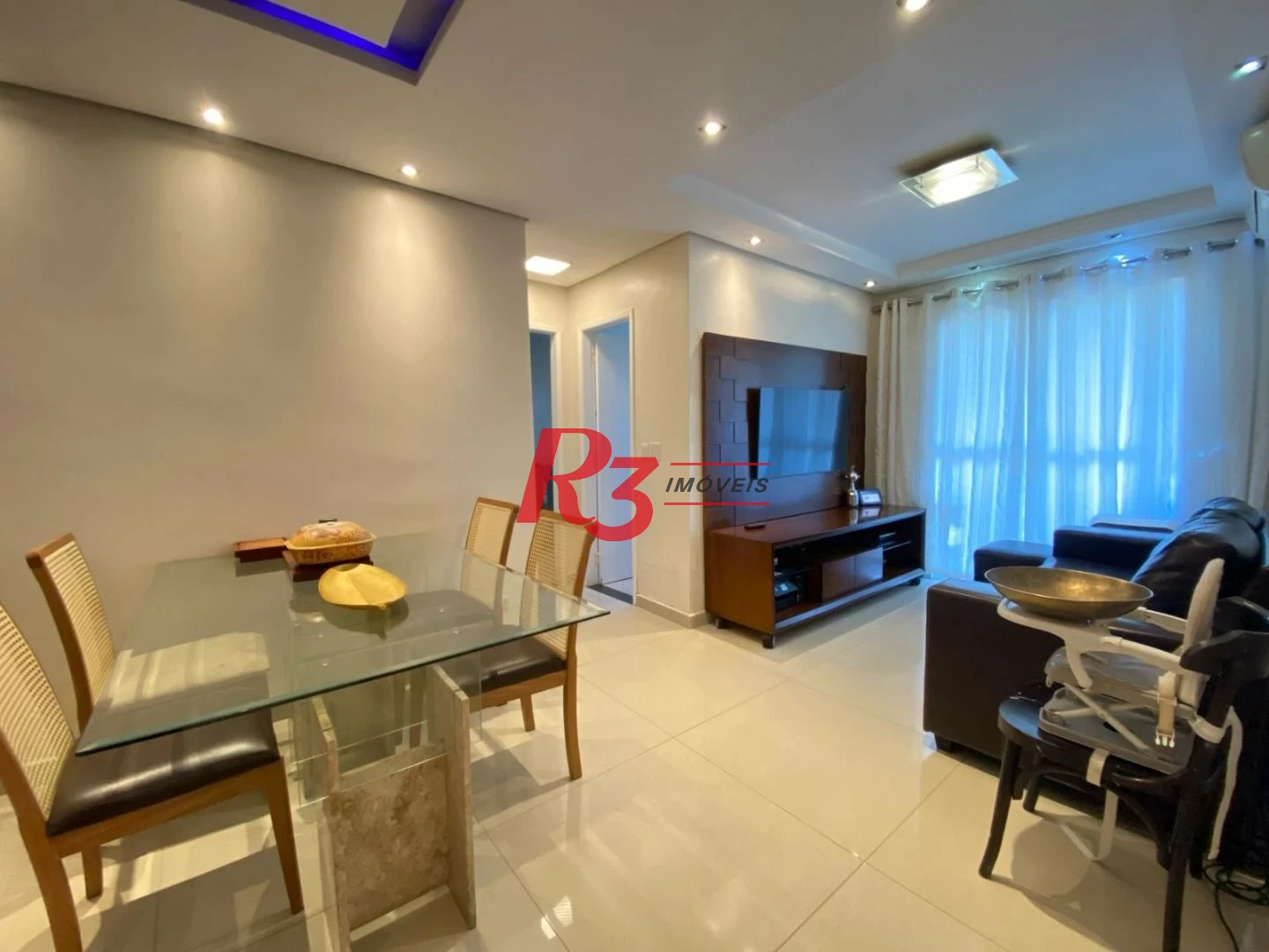 Apartamento com 2 dormitórios à venda, 58 m² por R$ 375.000,00 - Morro Nova Cintra - Santos/SP