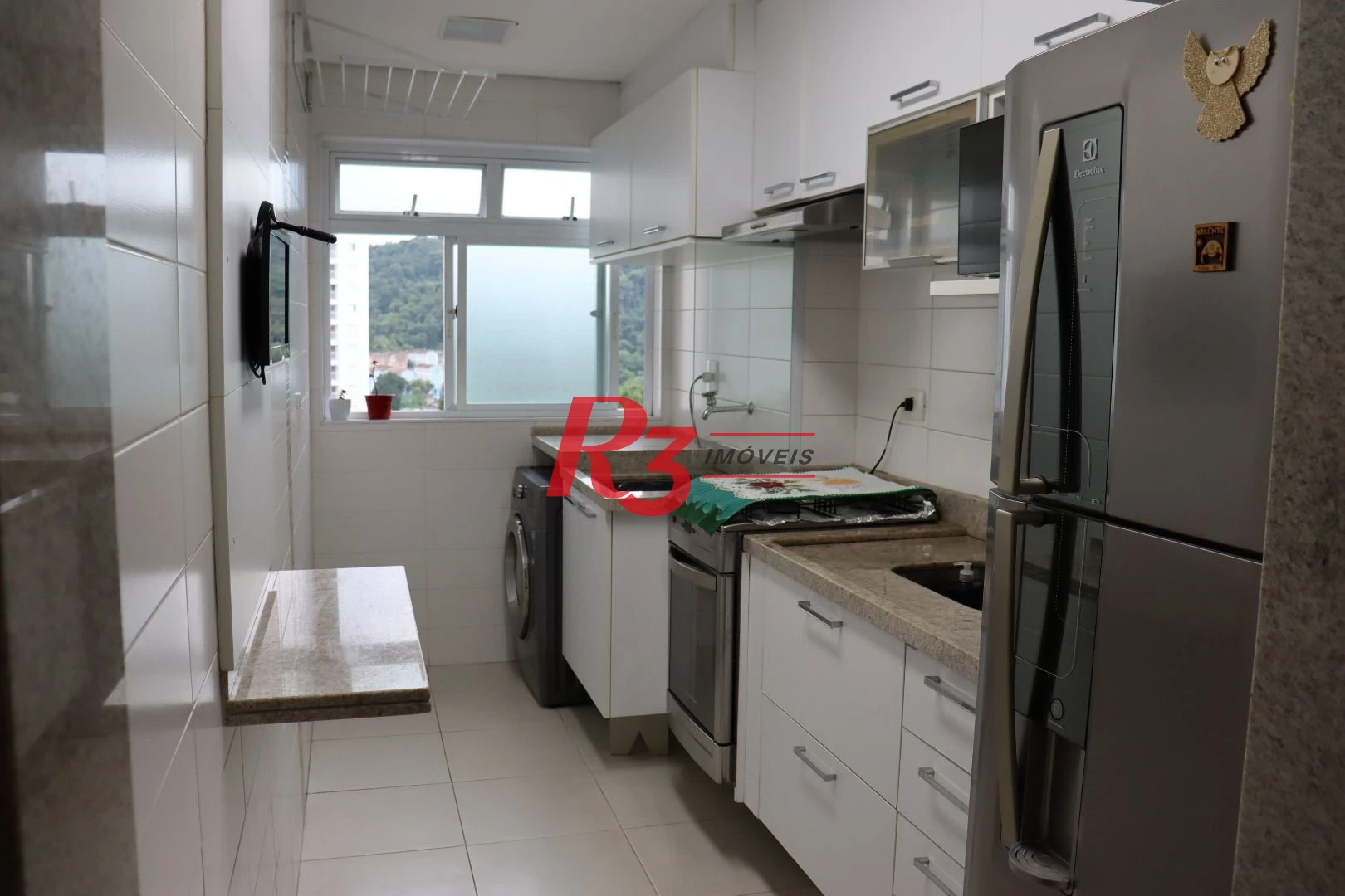 Apartamento com 2 dormitórios à venda, 58 m² por R$ 375.000,00 - Morro Nova Cintra - Santos/SP