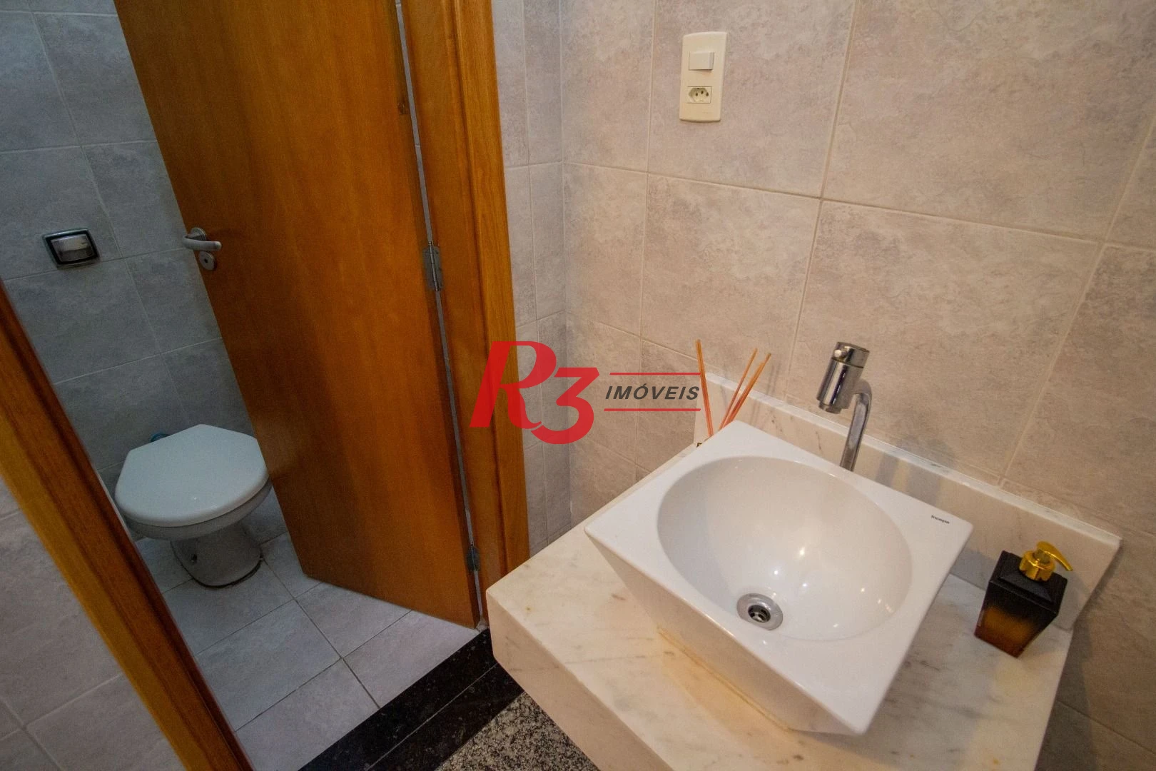 Apartamento à venda, 124 m² por R$ 650.000,00 - Embaré - Santos/SP
